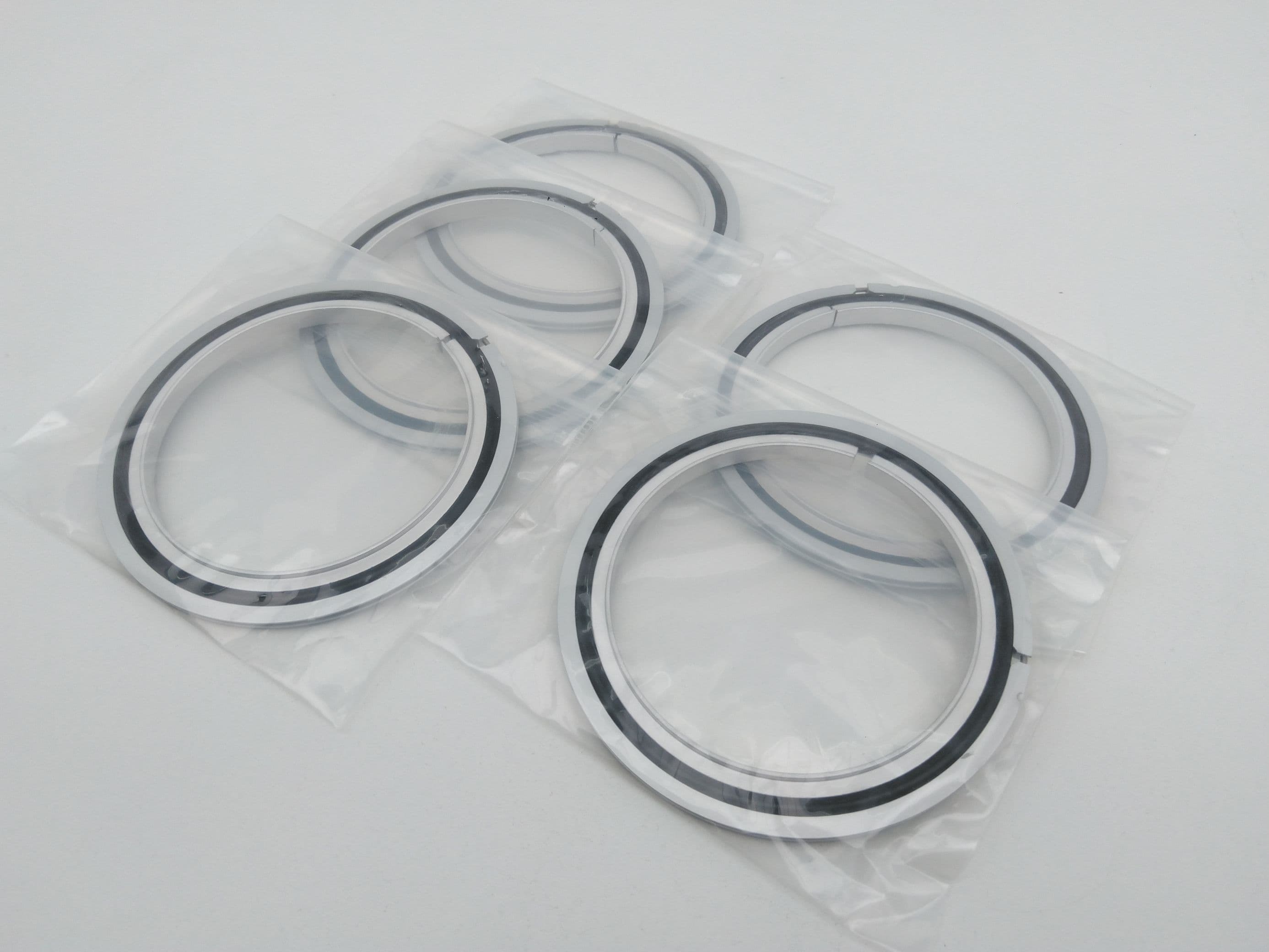 Unbranded ISO-100-CR-AB Centering Ring ISO 100 Alum W/SR and Buna