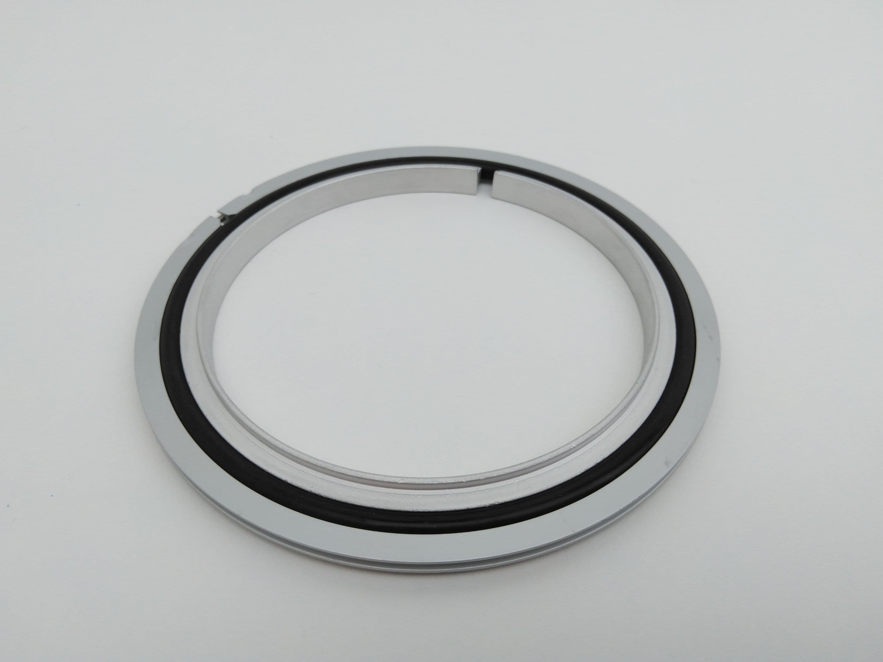 Unbranded ISO-100-CR-AB Centering Ring ISO 100 Alum W/SR and Buna