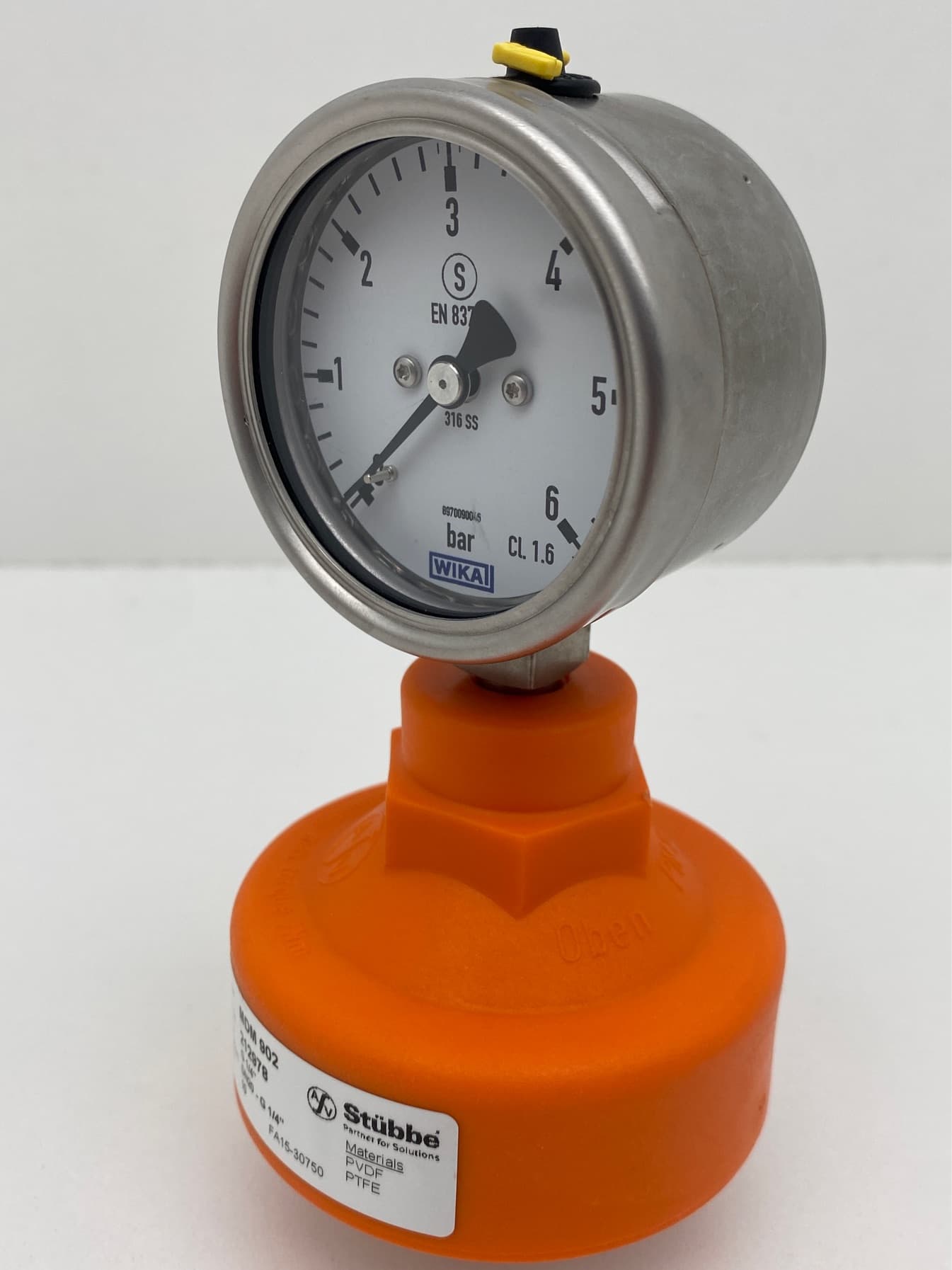 Stubbe MDM 902 212978 Diaphragm Pressure Gauge Guard w/ Wika EN837-1 Gauge