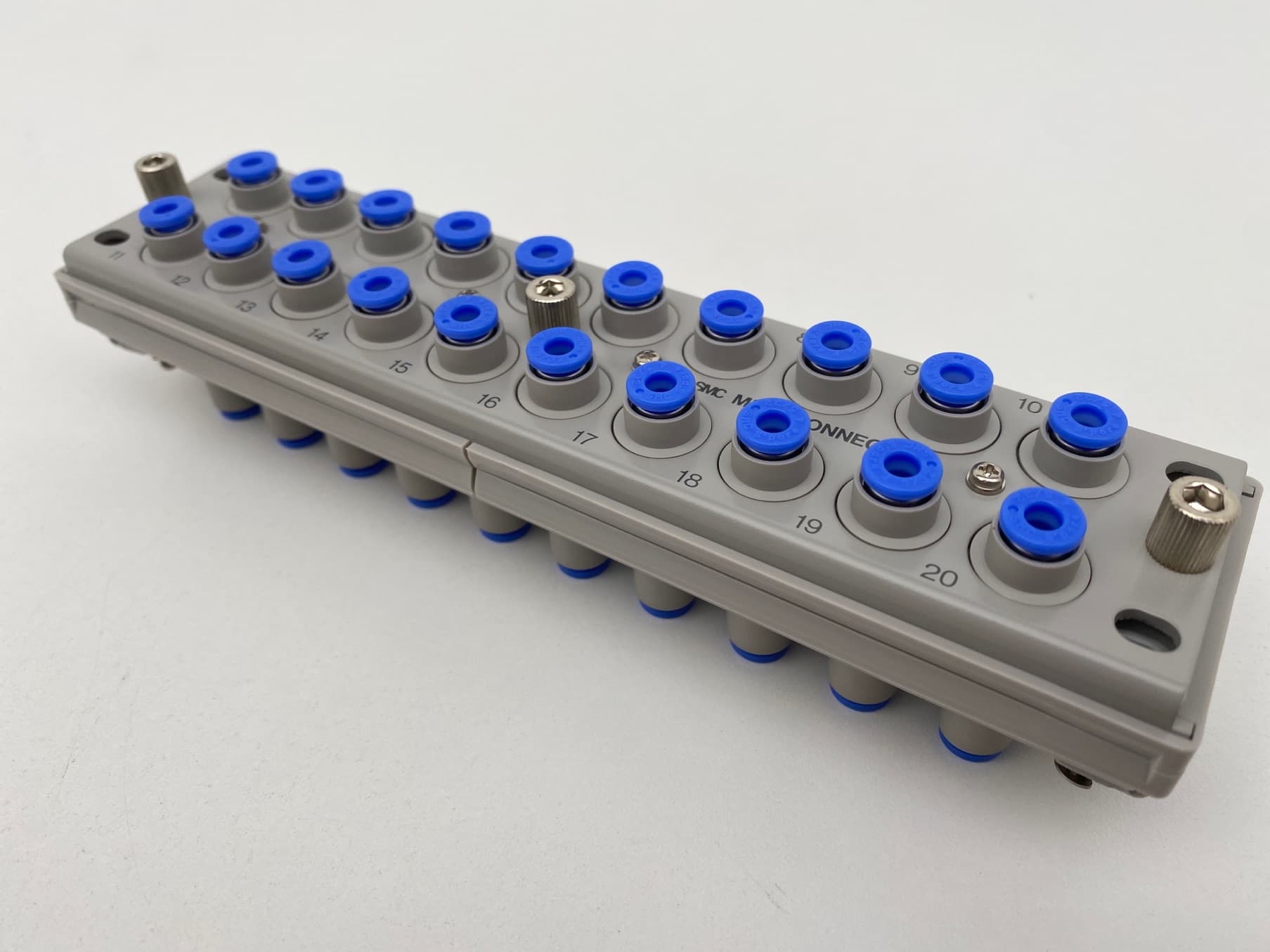 SMC KDM20-04 Push-To-Connect, Multi-Connector, 20 Stations, 4 mm Tube OD