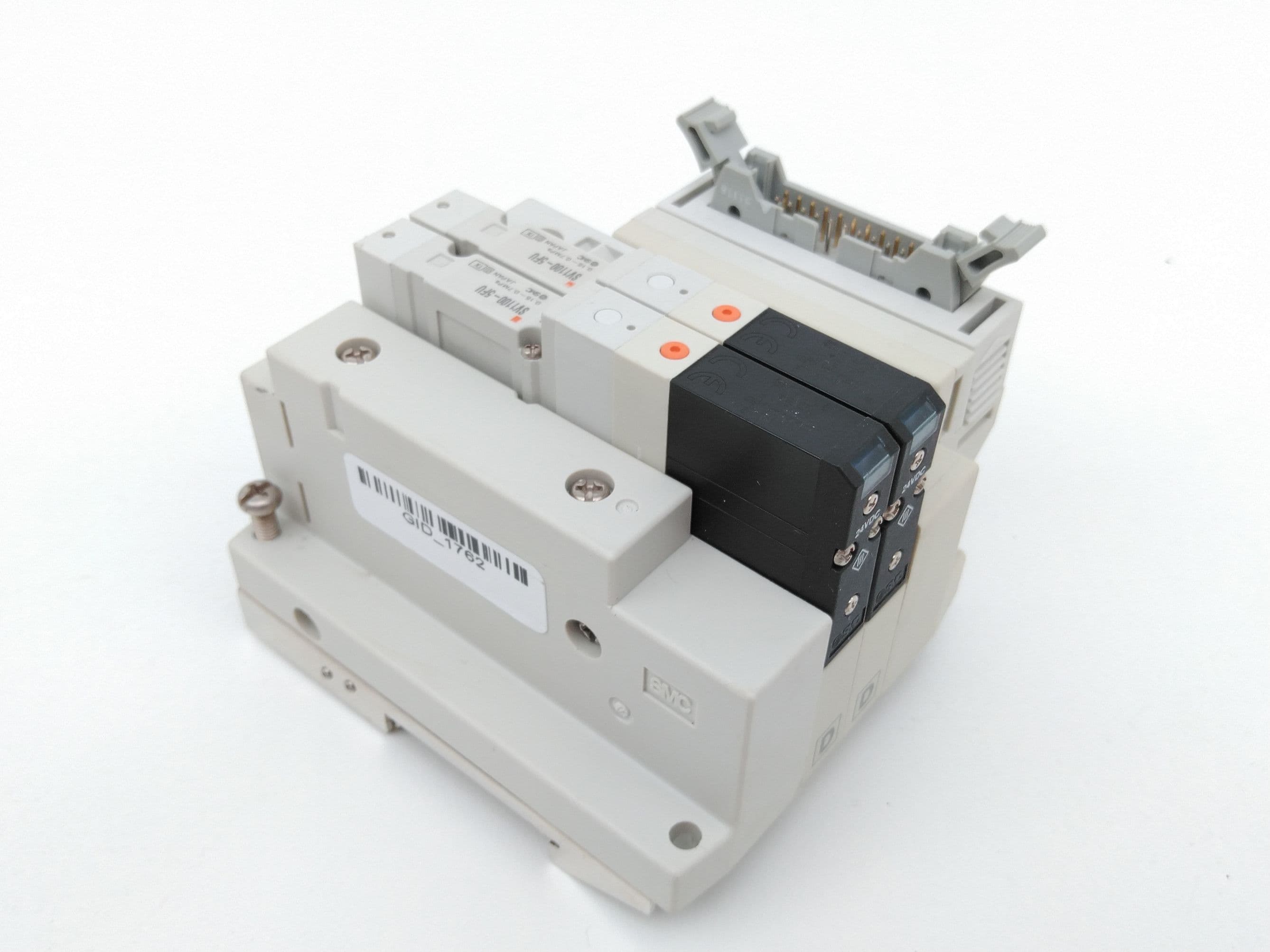 SMC SS5V1-10PGD1-02-U, SV1100-5FU Pneumatic Manifold/ Solenoid Assembly