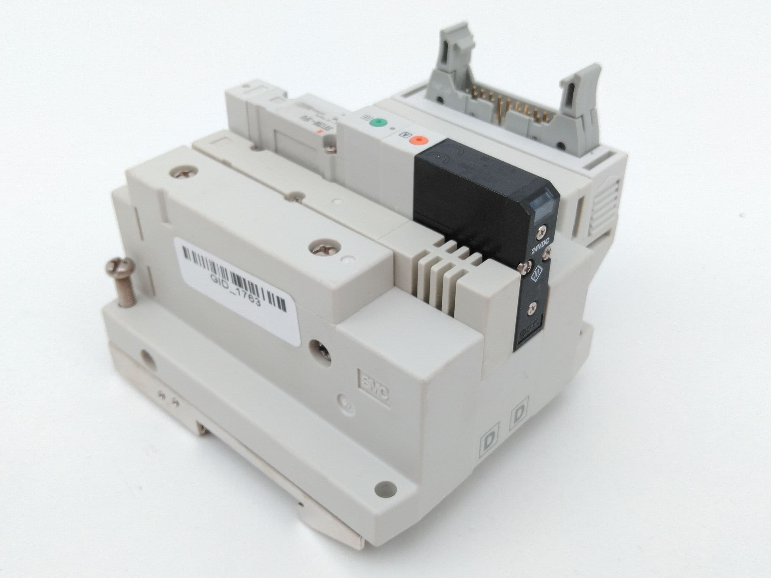 SMC SS5V1-10PGD1-02-U, SV1200-5FU Pneumatic Manifold/ Solenoid Assembly