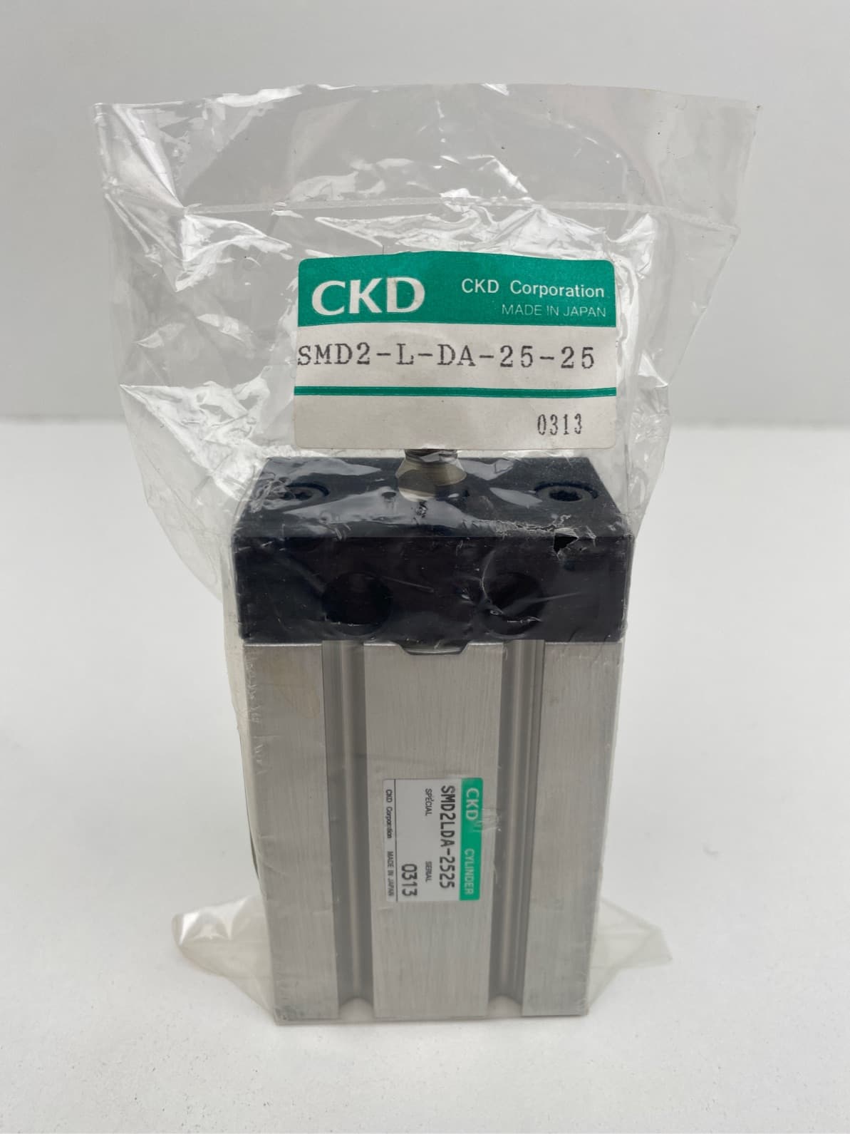 CKD Corporation SMD2-L-DA-25-25 Guided Slide Pneumatic Cylinder