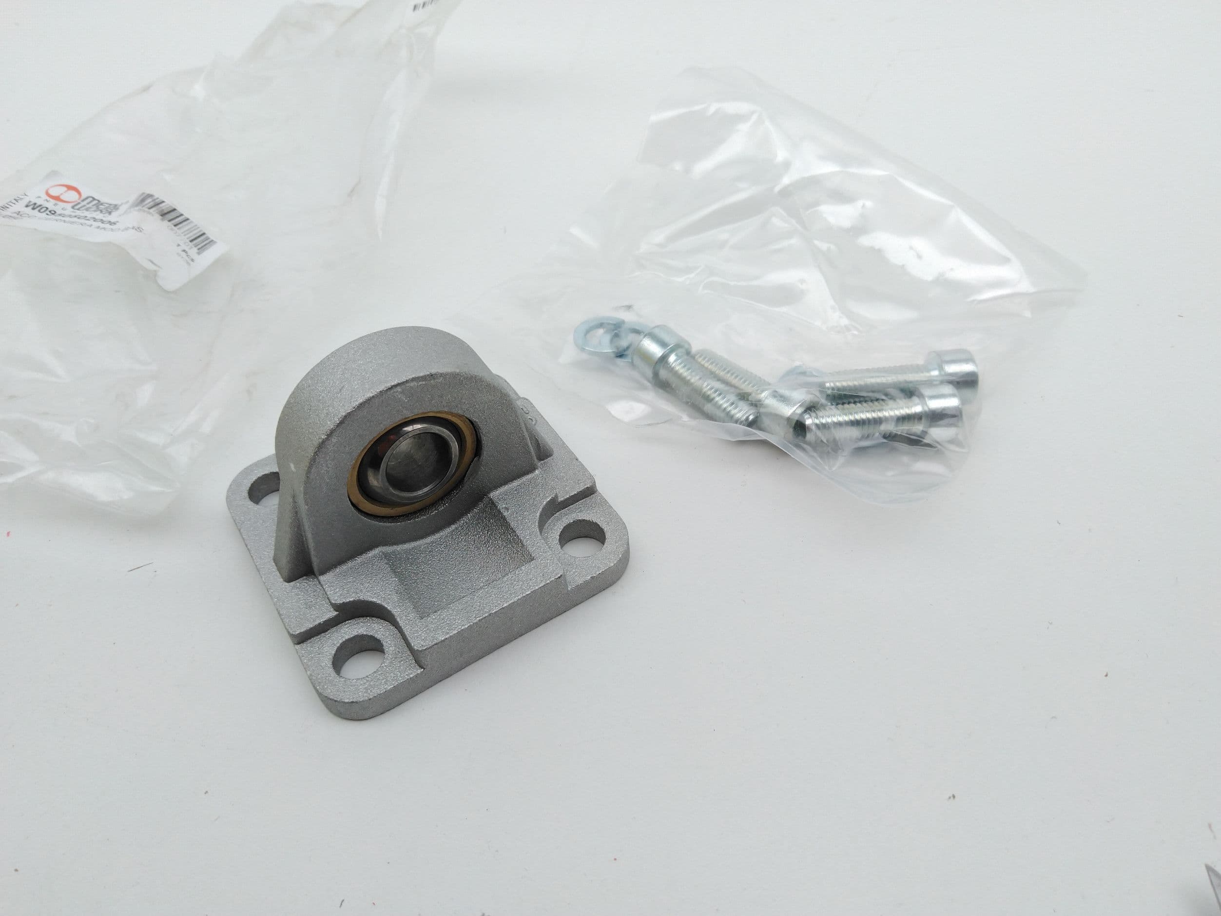 MetalWork Pneumatic W0950502006 Model BAS Articulated Male Hinge