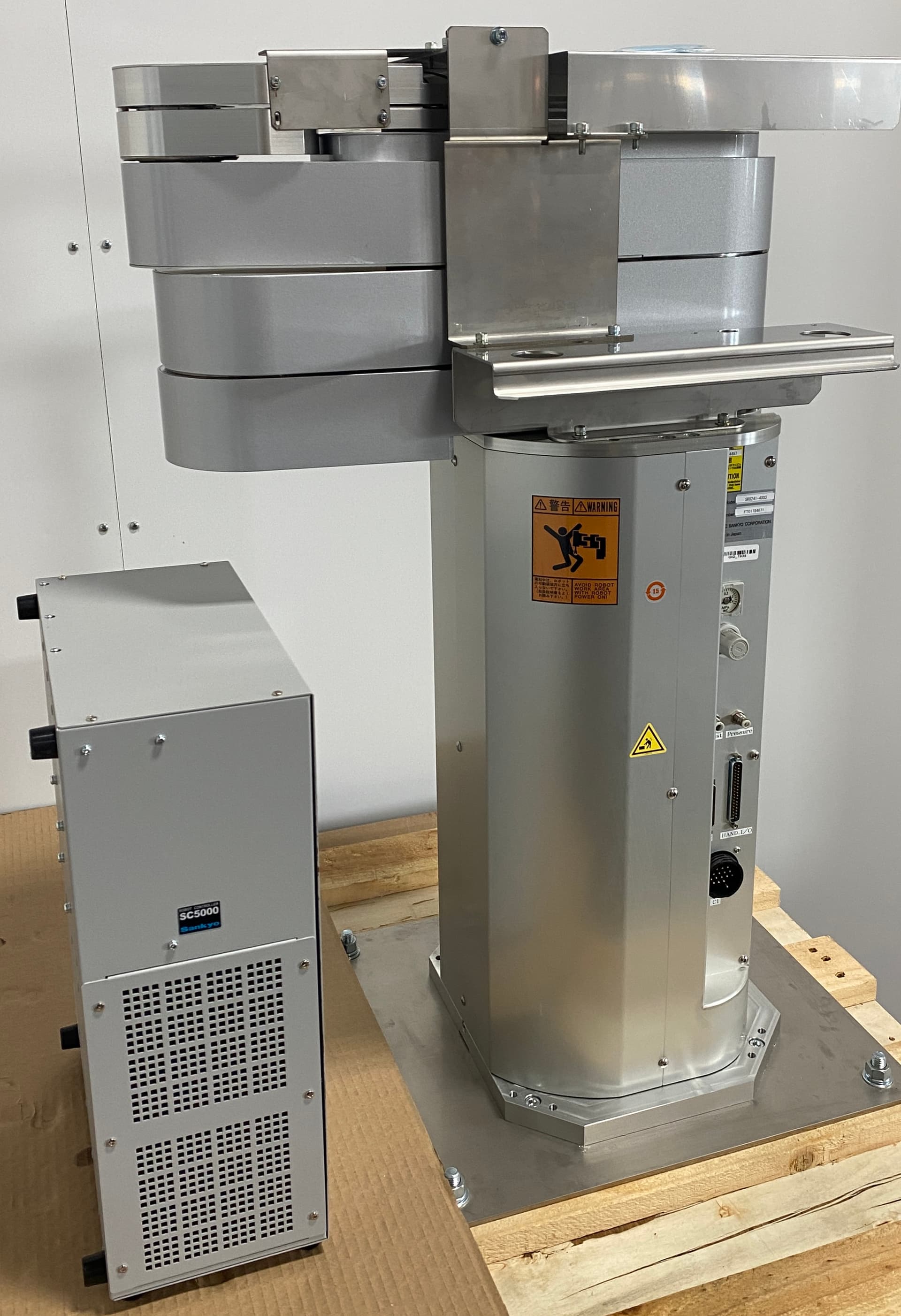 Nidec Sankyo SR8241-4003, SC5000 Wafer Robot Controller