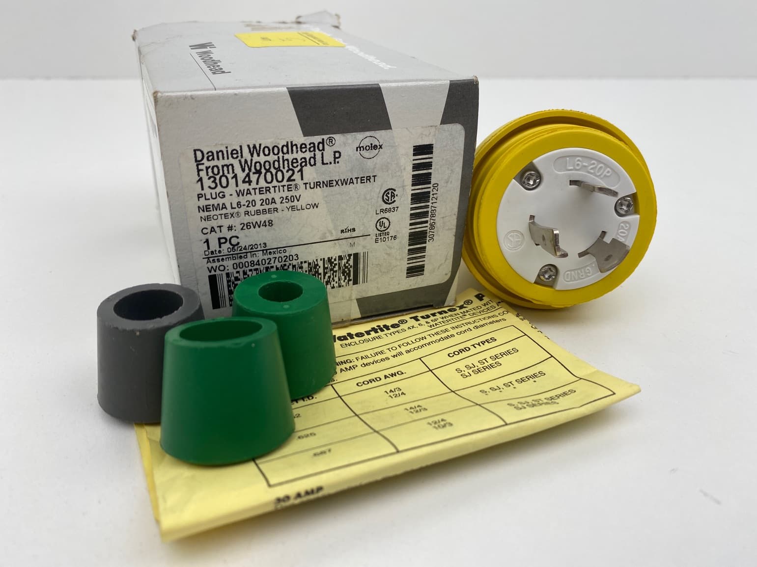 Woodhead / Molex 26W48 WATERTITE Locking Plug NEMA L6-20, 2P, 20A, 250V