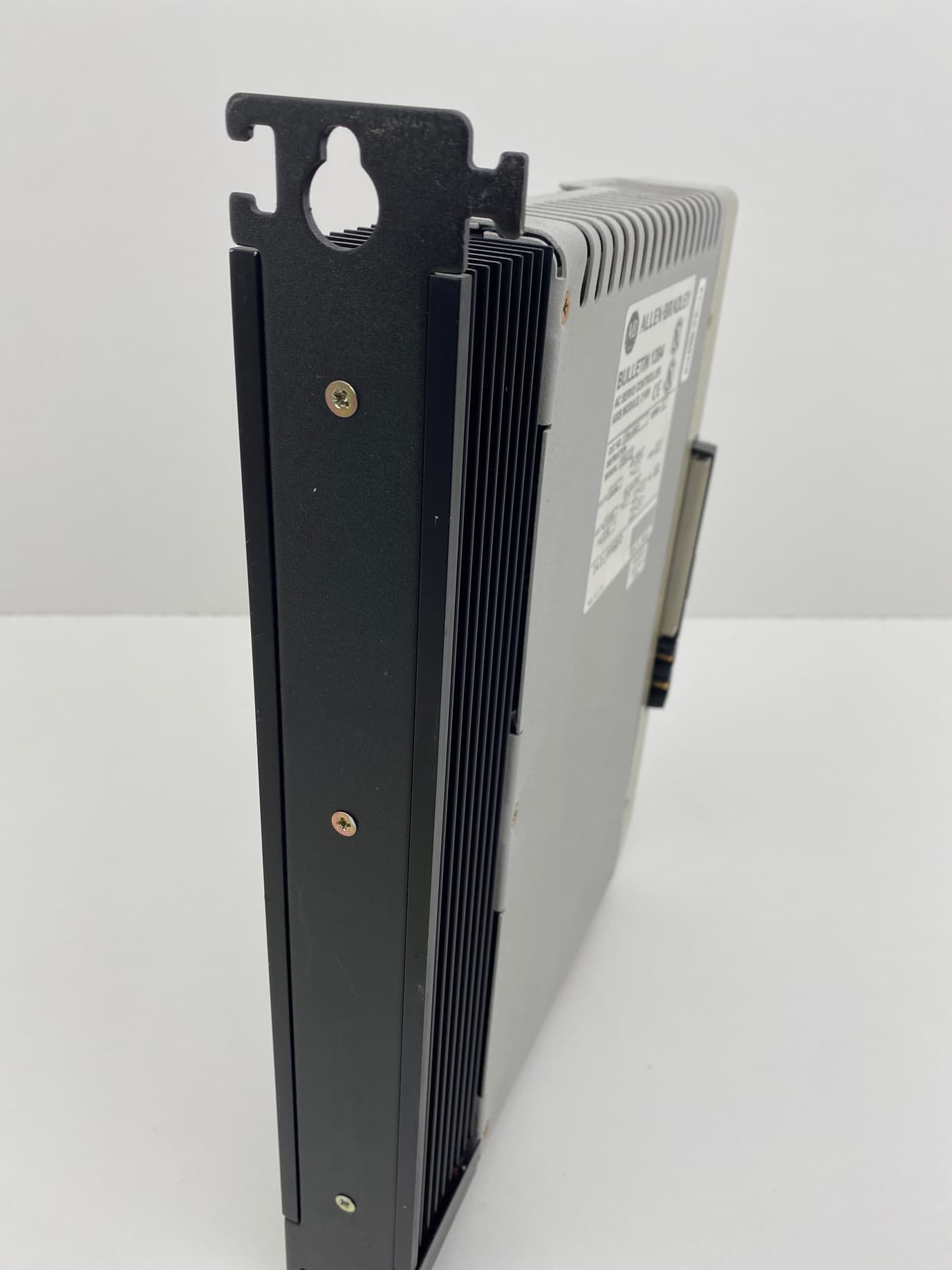 Allen-Bradley 1394-AM03 AC Servo Controller Axis Module 2KW Ser A