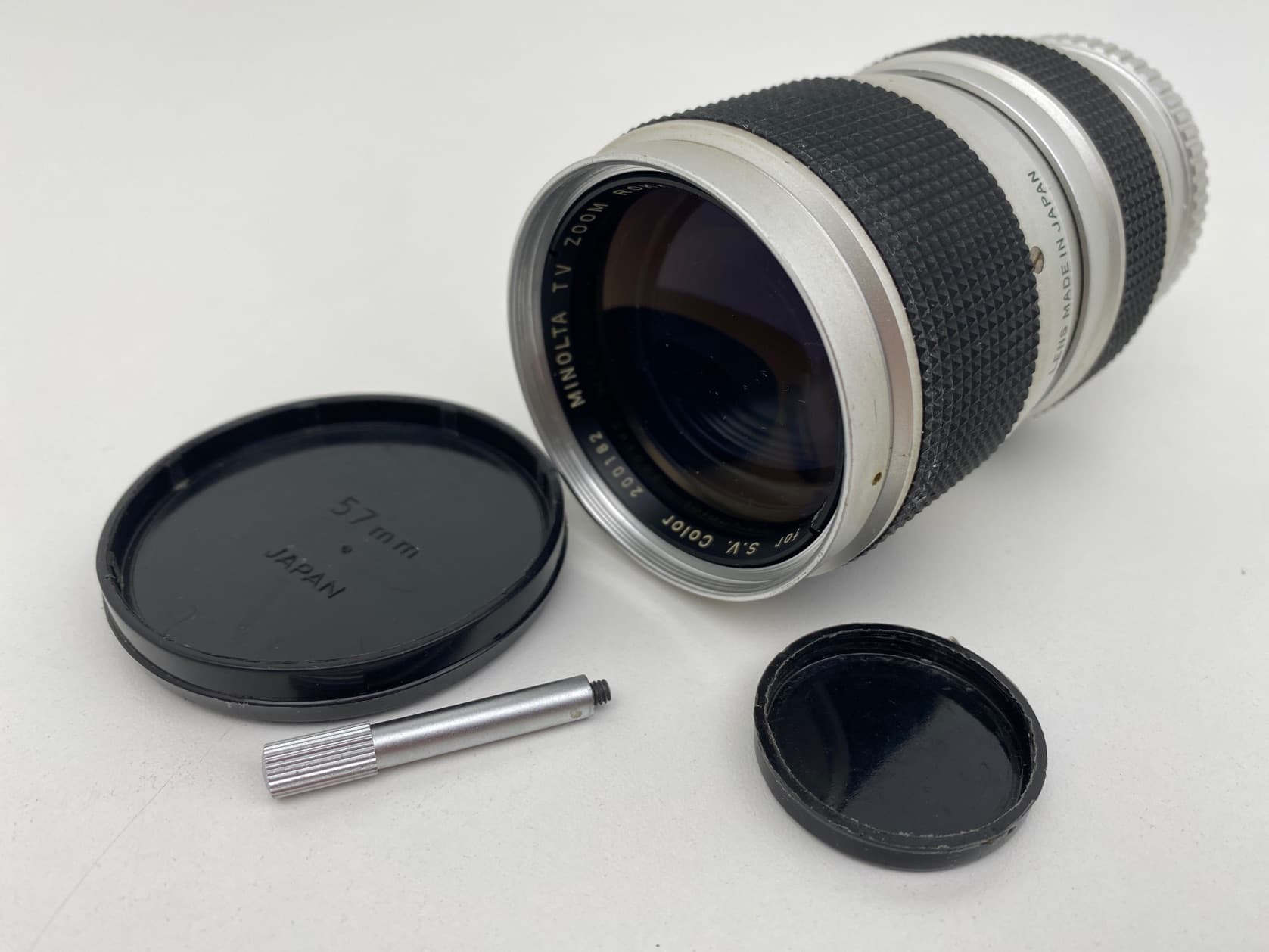 Minolta ROKKOR 4V X 20 1:2.5 f = 20-80mm TV Zoom Lens