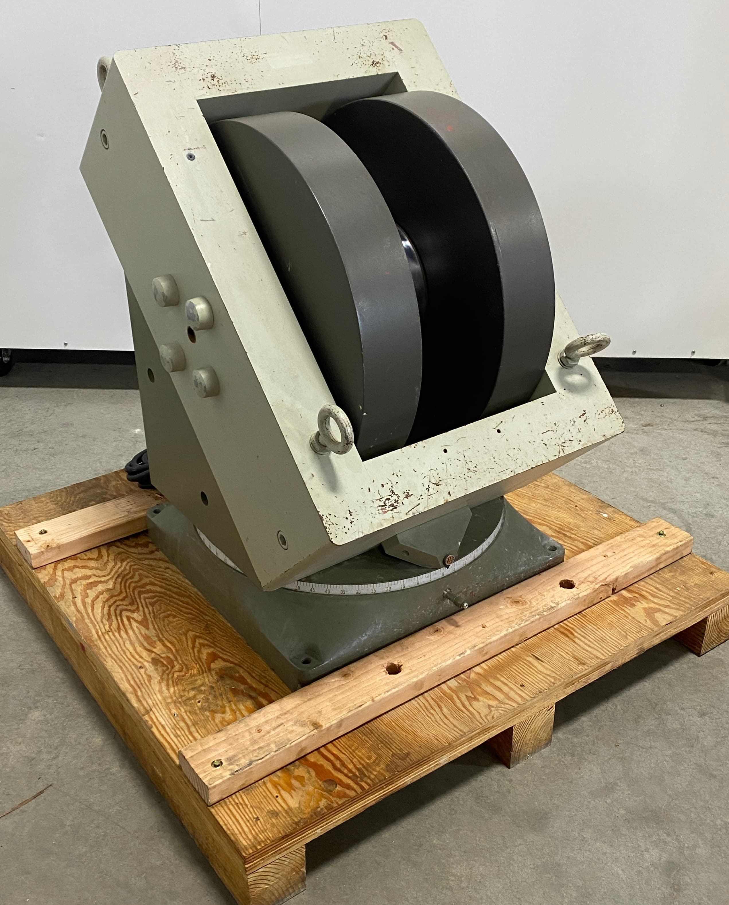 Varian V-7200 9" Magnet Assembly