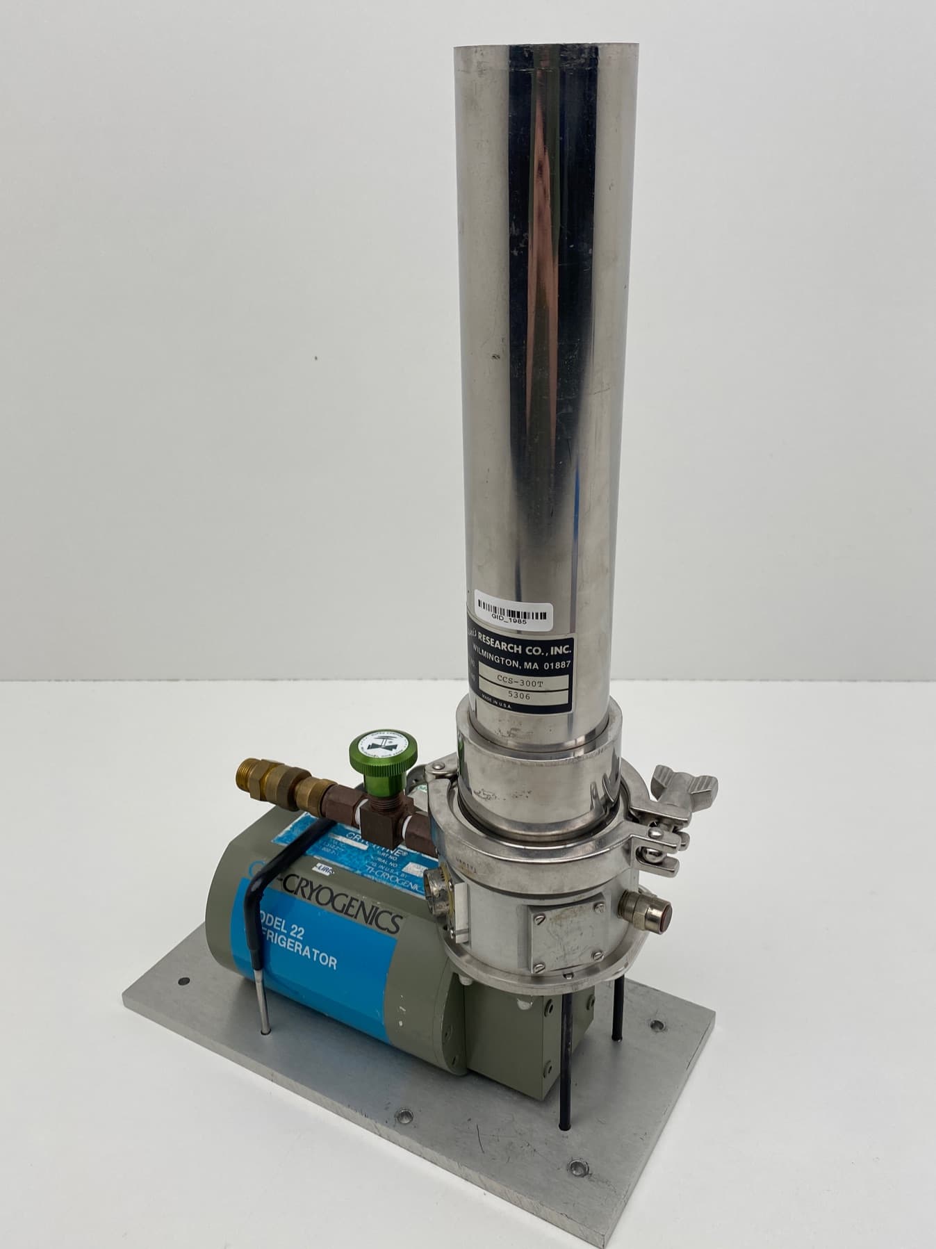 Janis Research CCS-300T Cryostat