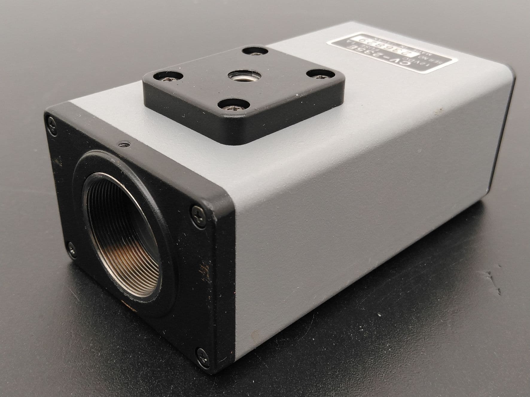 CCD Machine Vision CV-235E Monochrome IR CCD Camera 12 VDC, 1 A