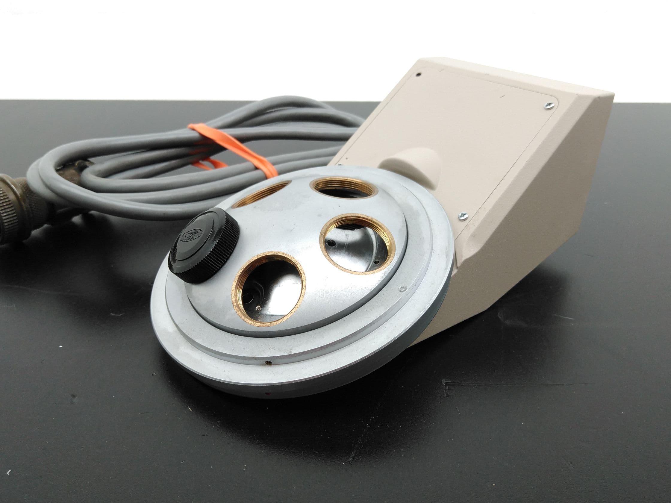 Olympus Revolving Nosepiece With Mount & Connector Cable