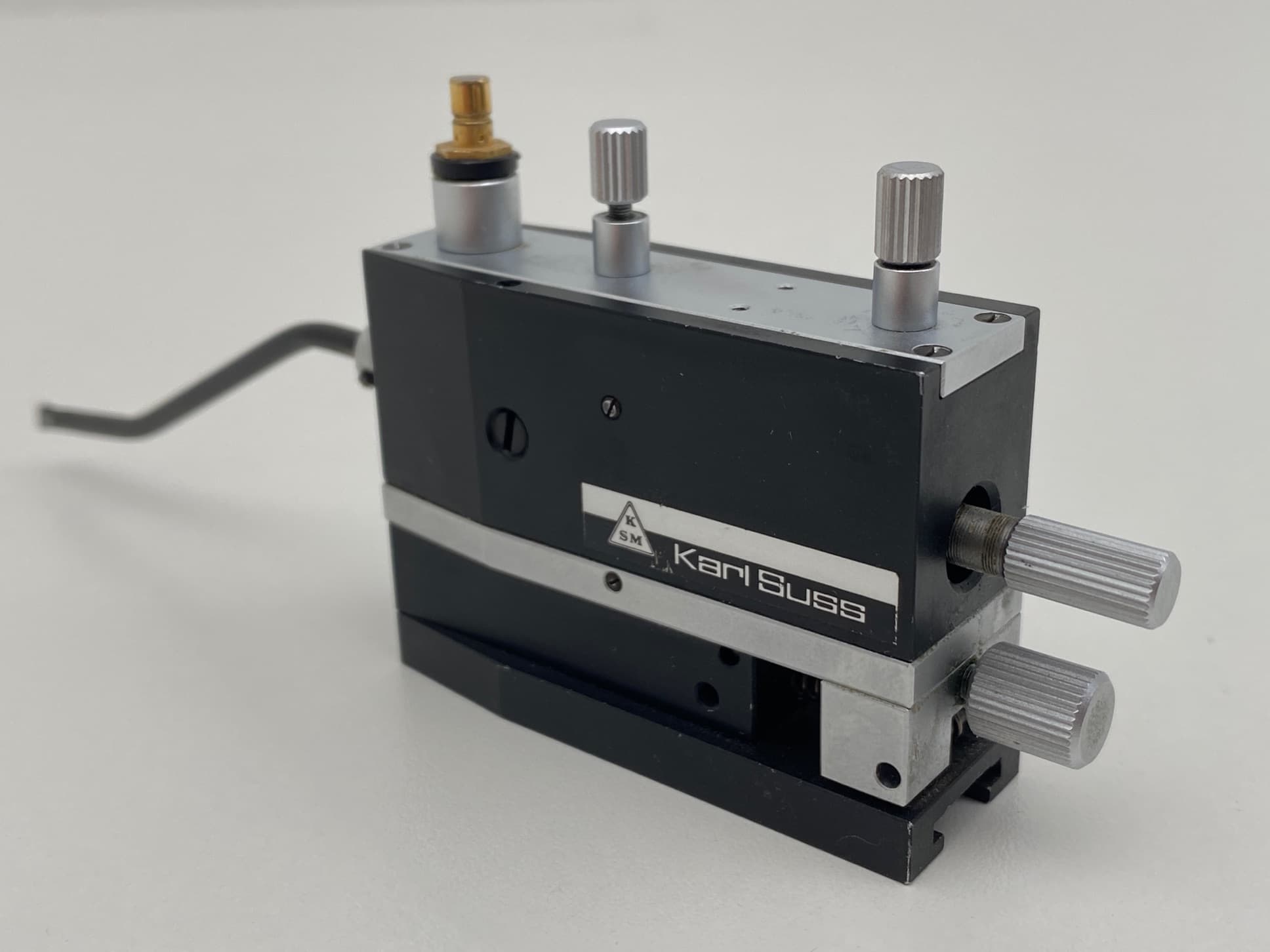 Karl Suss Probe manipulator T-slot mount