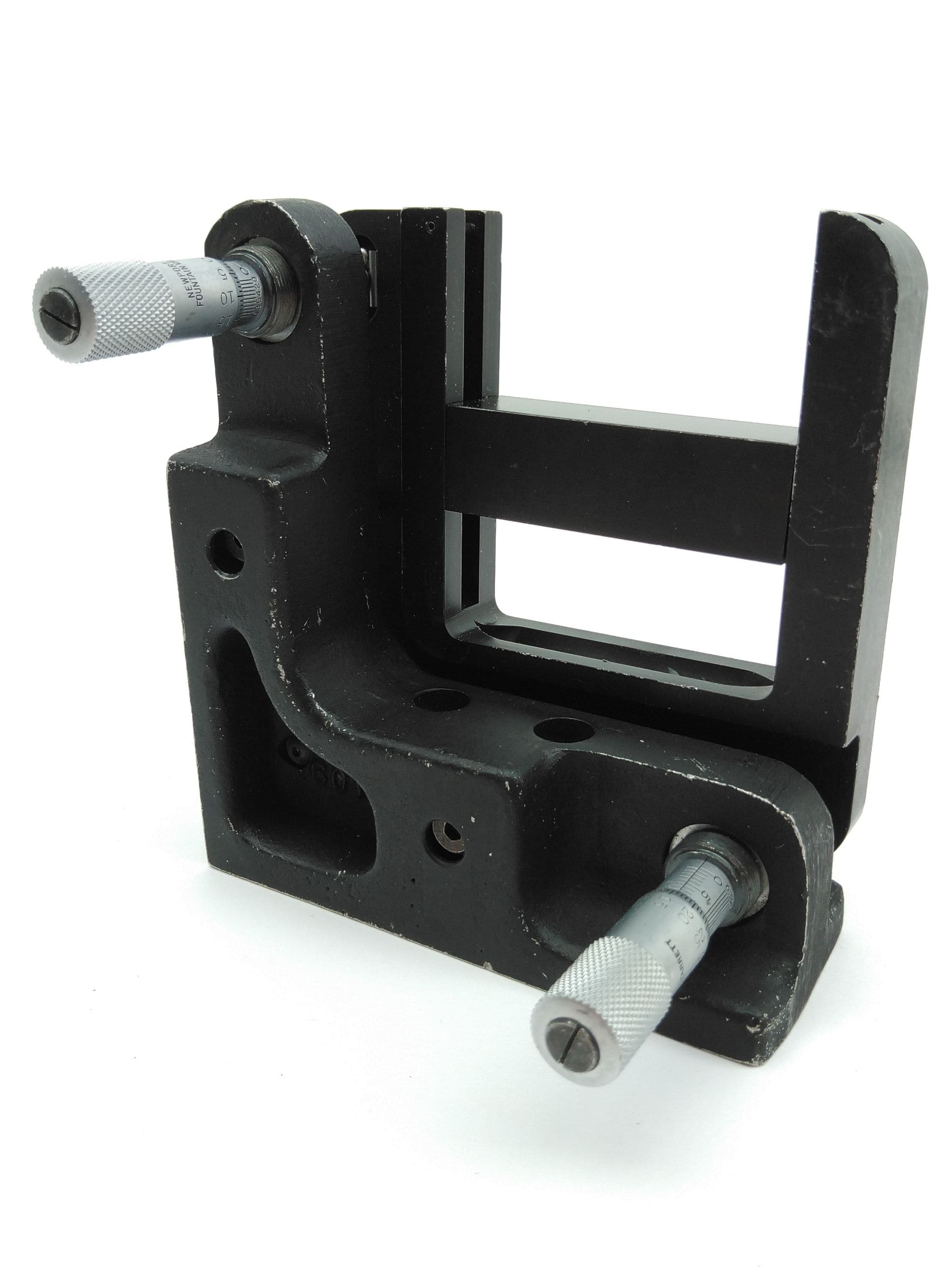 Newport 600A-1 Kinematic Optical Mount, for Rectangular Optics