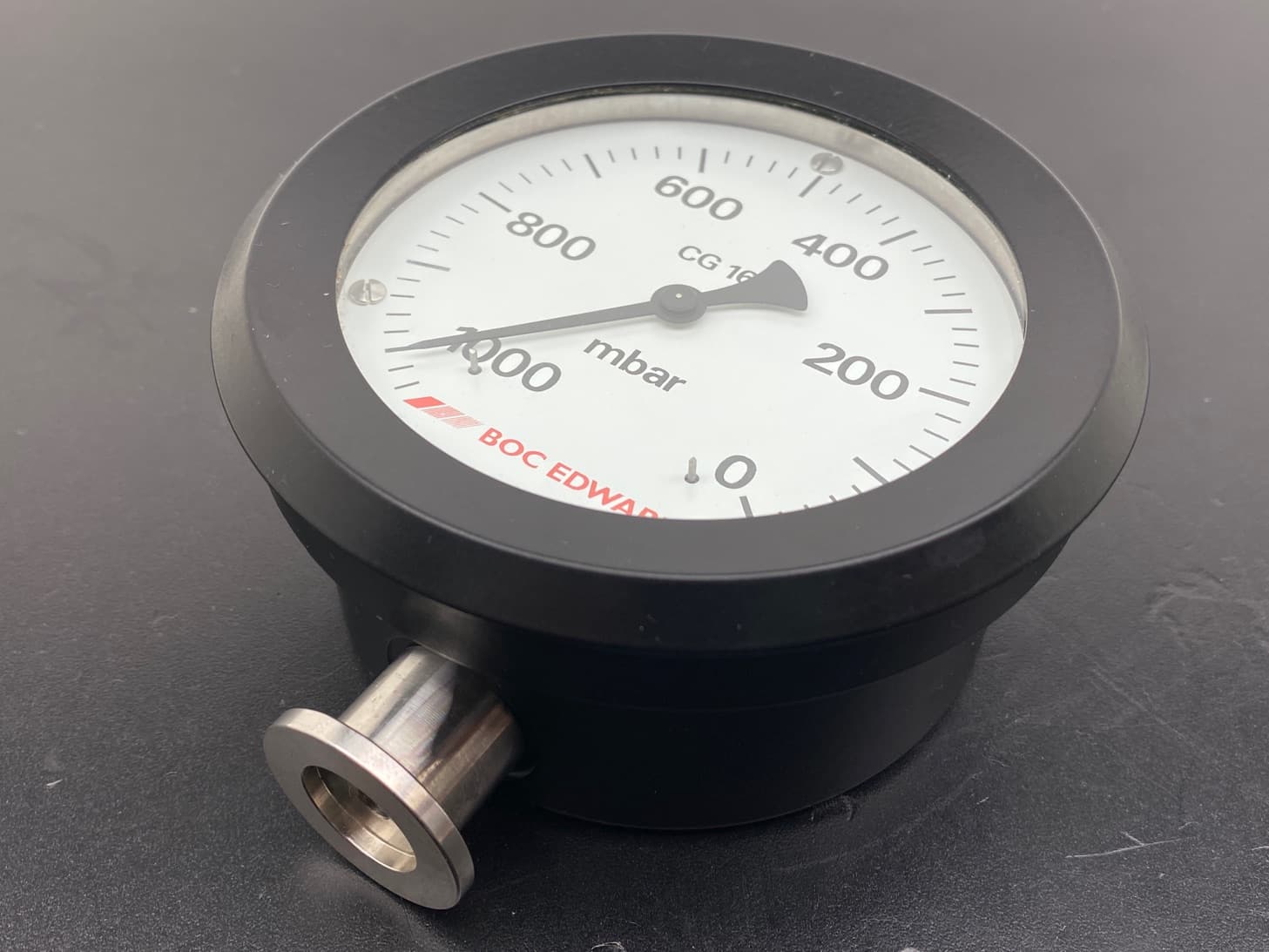 BOC Edwards D35610000 Capsule Dial Gauge, Series CG16K, 0-1040 mbar