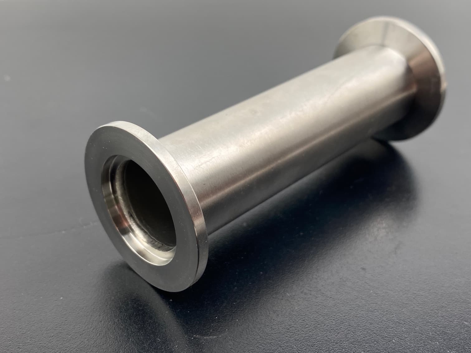 Vacuum Fitting KF25 SS 4” Nipple Fitting