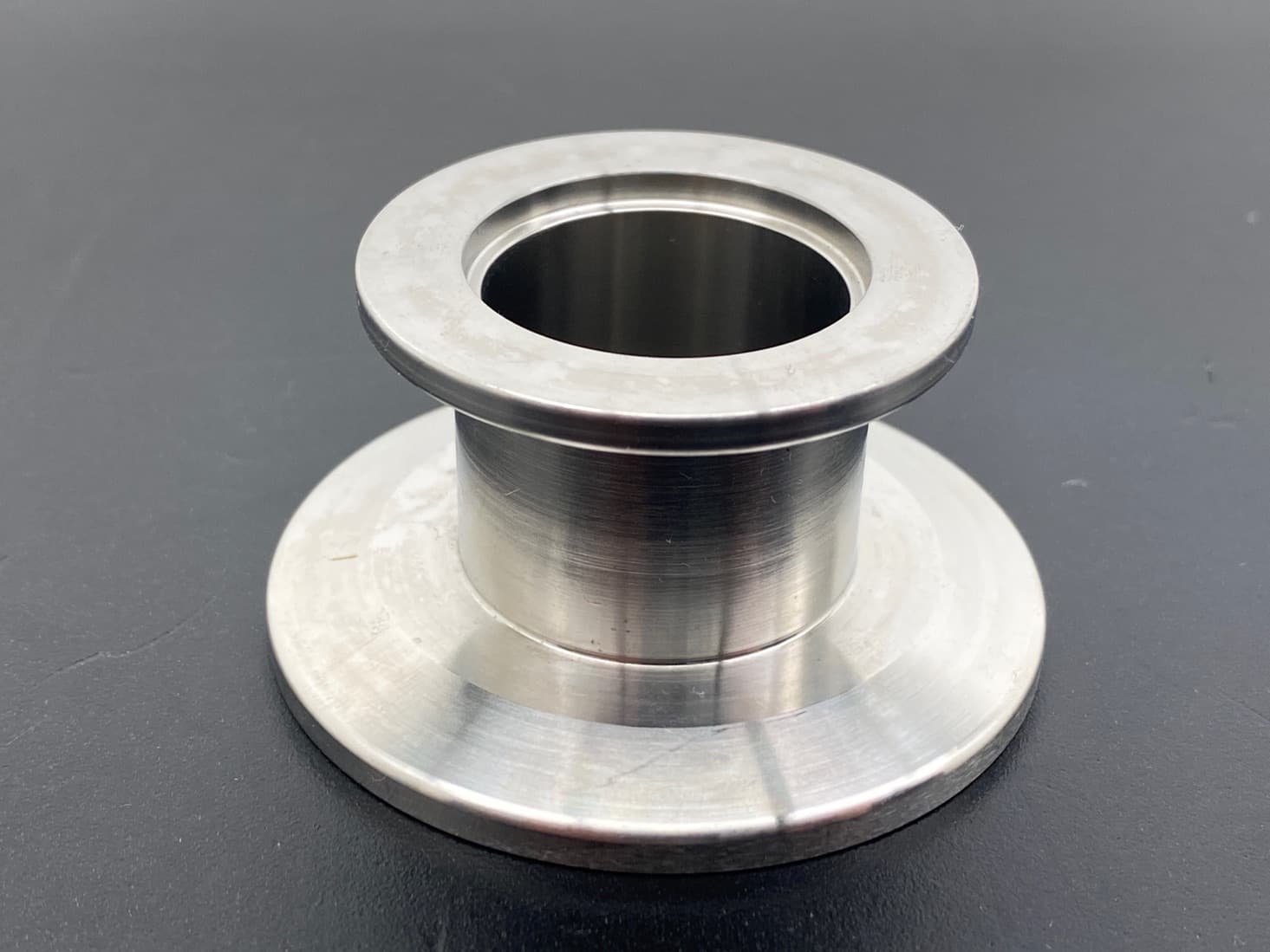Vacuum Fitting KF40 x KF25 SS Reducer