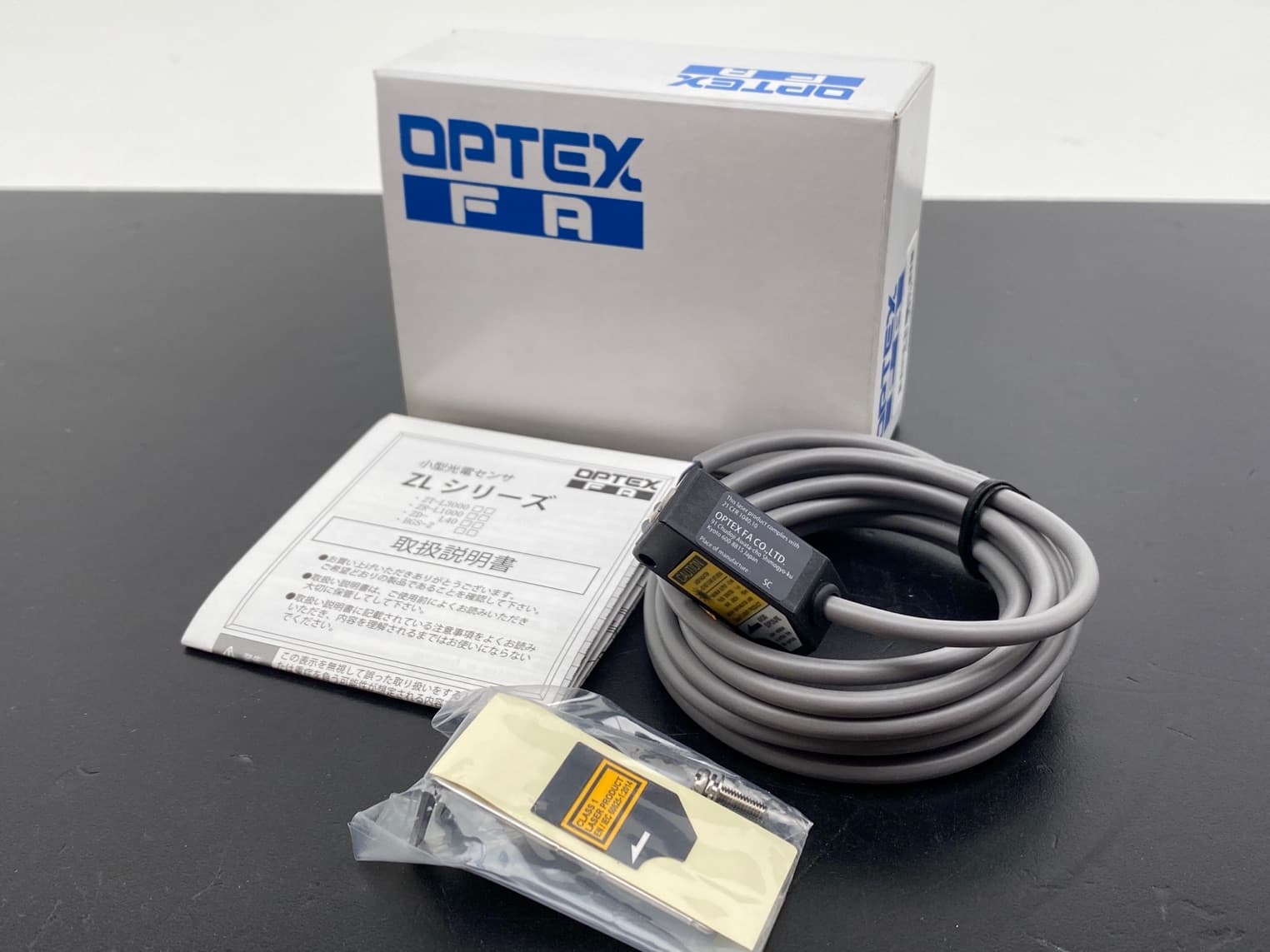 Optex BGS-ZL30P Photoelectric Sensor ZL Series