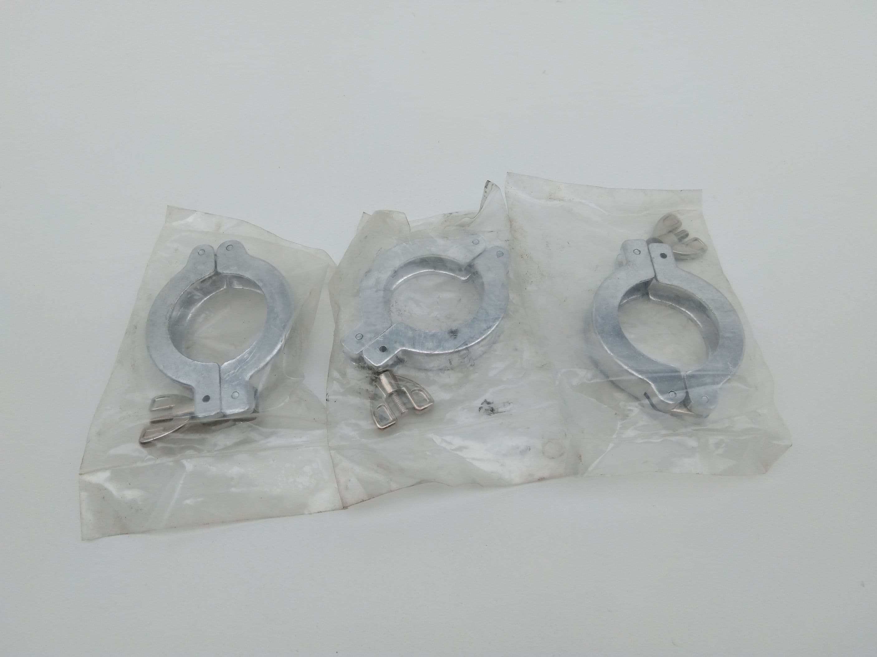 Unbranded Vacuum Clamps NW-40 / KF-40 Hinged Clamps, Aluminum