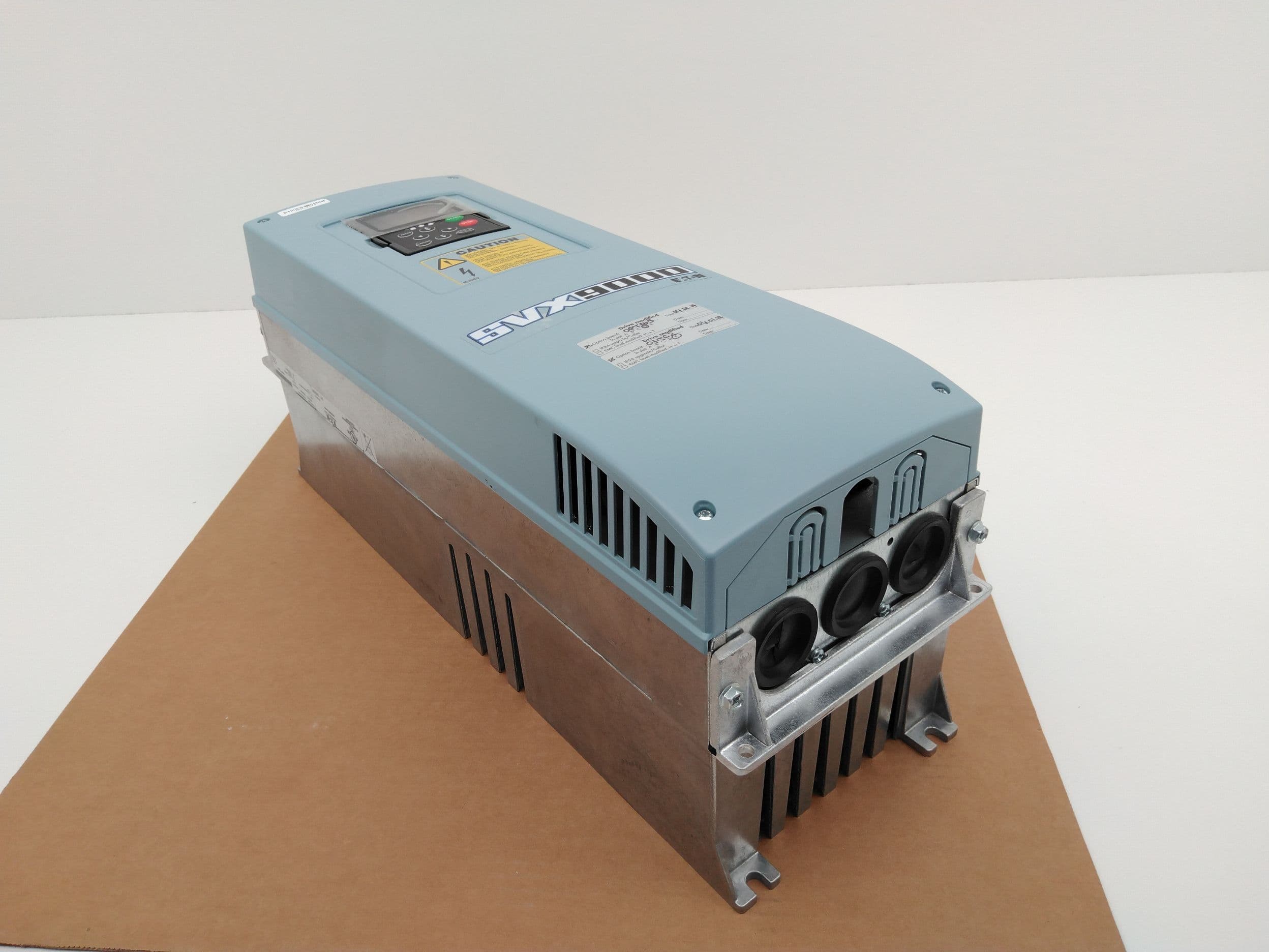 Eaton SVX015A1-5A4B1 Adjustable Frequency Drive 15HP, 3PH, 690V
