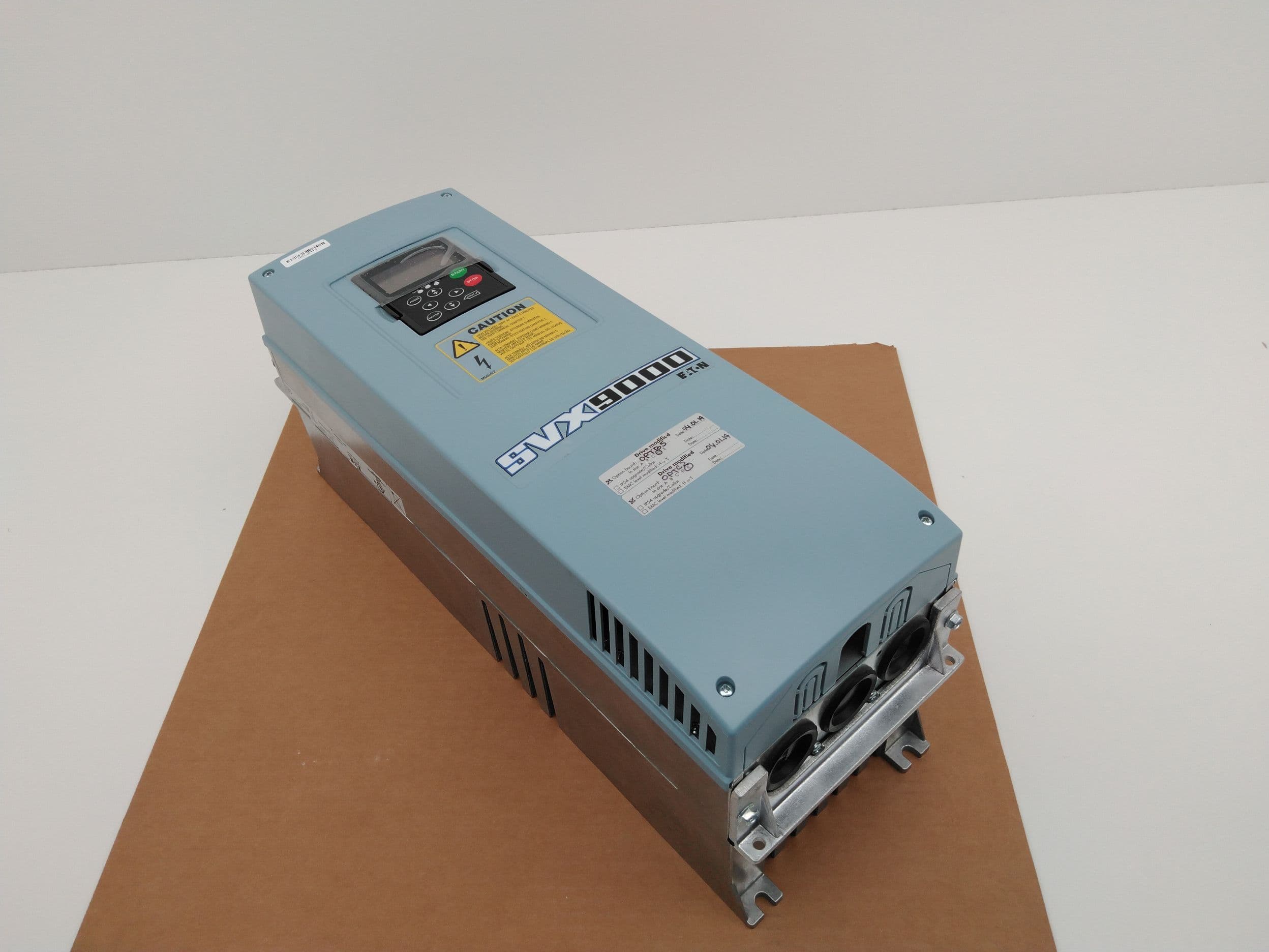 Eaton SVX015A1-5A4B1 Adjustable Frequency Drive 15HP, 3PH, 690V