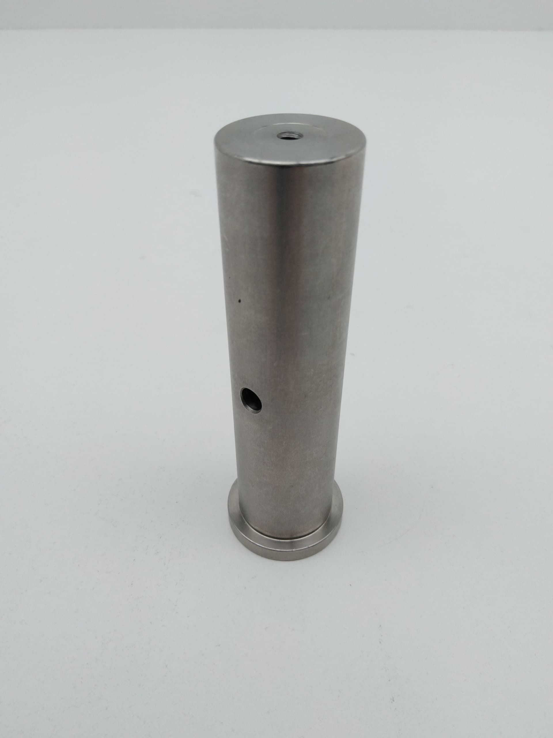 ThorLabs RS4P8E Pedestal Post 1"D x 4"L