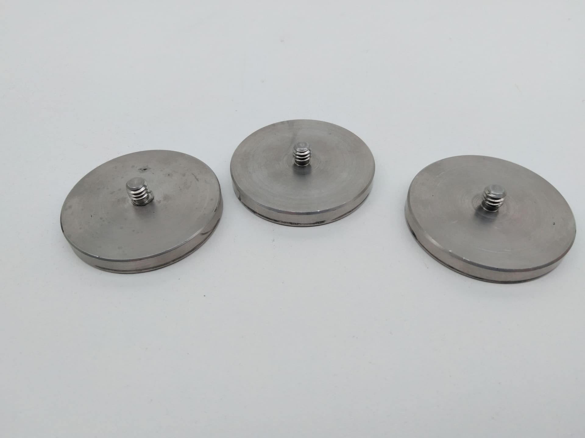 ThorLabs BE1 Ø1.0.5" Studded Pedestal Base Adapter, 1/4"-20 Thread- Lot of 3