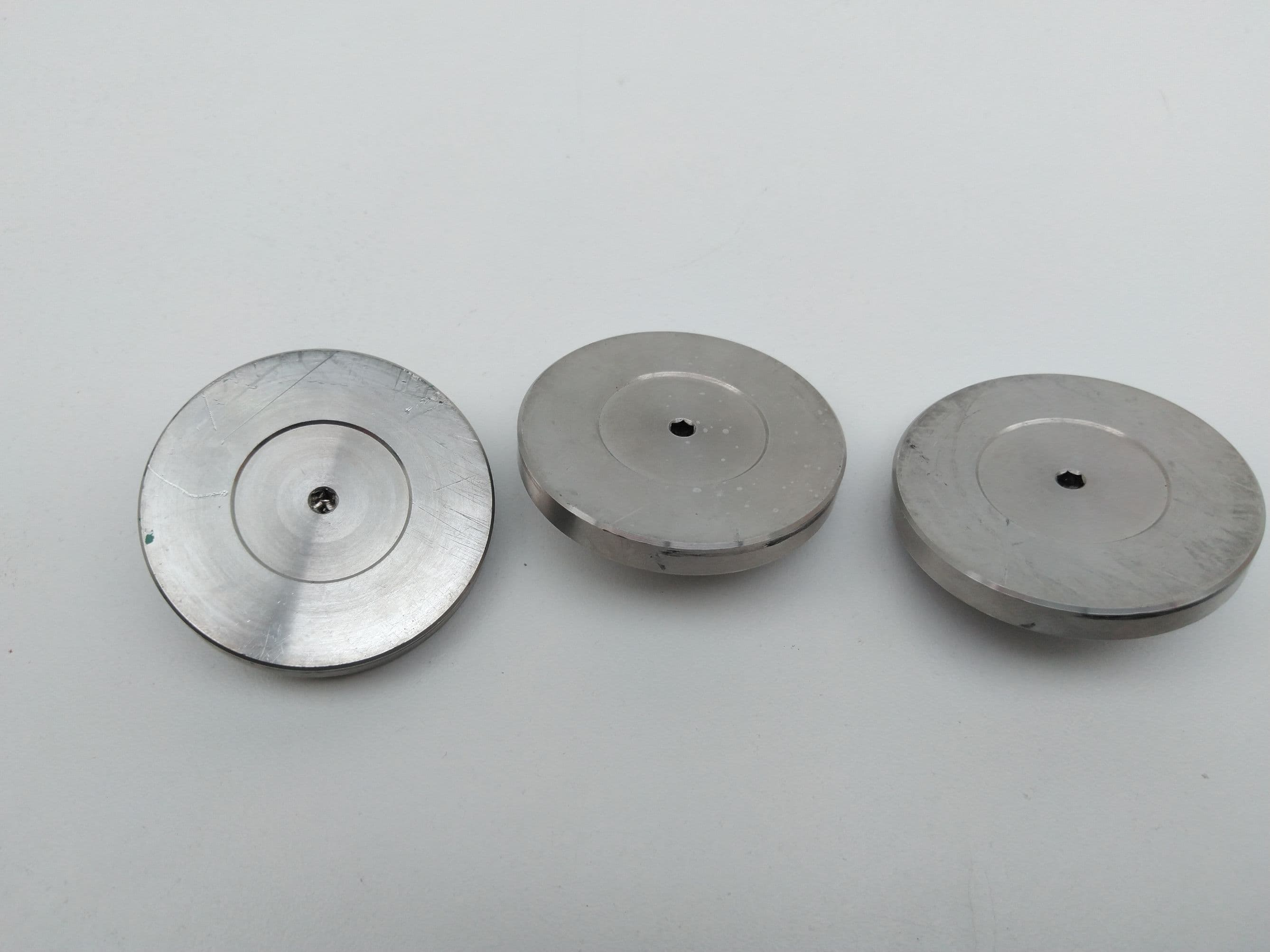 ThorLabs BE1 Ø1.0.5" Studded Pedestal Base Adapter, 1/4"-20 Thread- Lot of 3