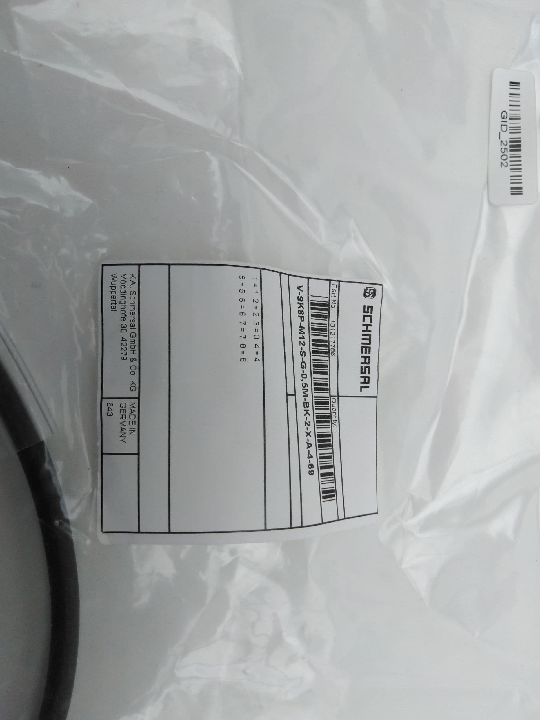 Schmersal V-SK8P-M12-S-G-0.5M-BK-2-X-A-4-69 / 101217786 Male / Female Cord Set