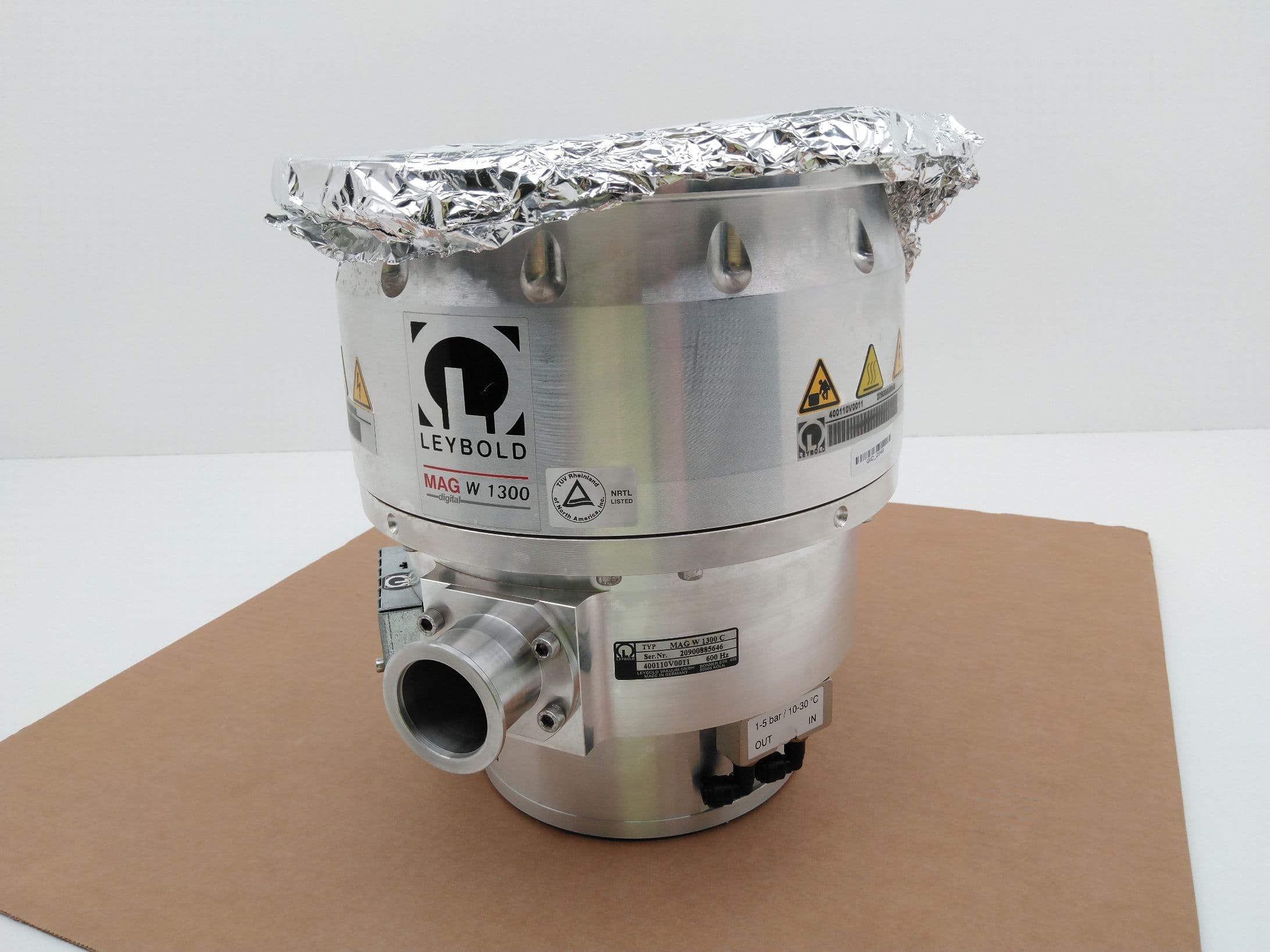 Leybold Mag W 1300 C 400110V0011 Mag lev Turbo pump 200 ISO-F