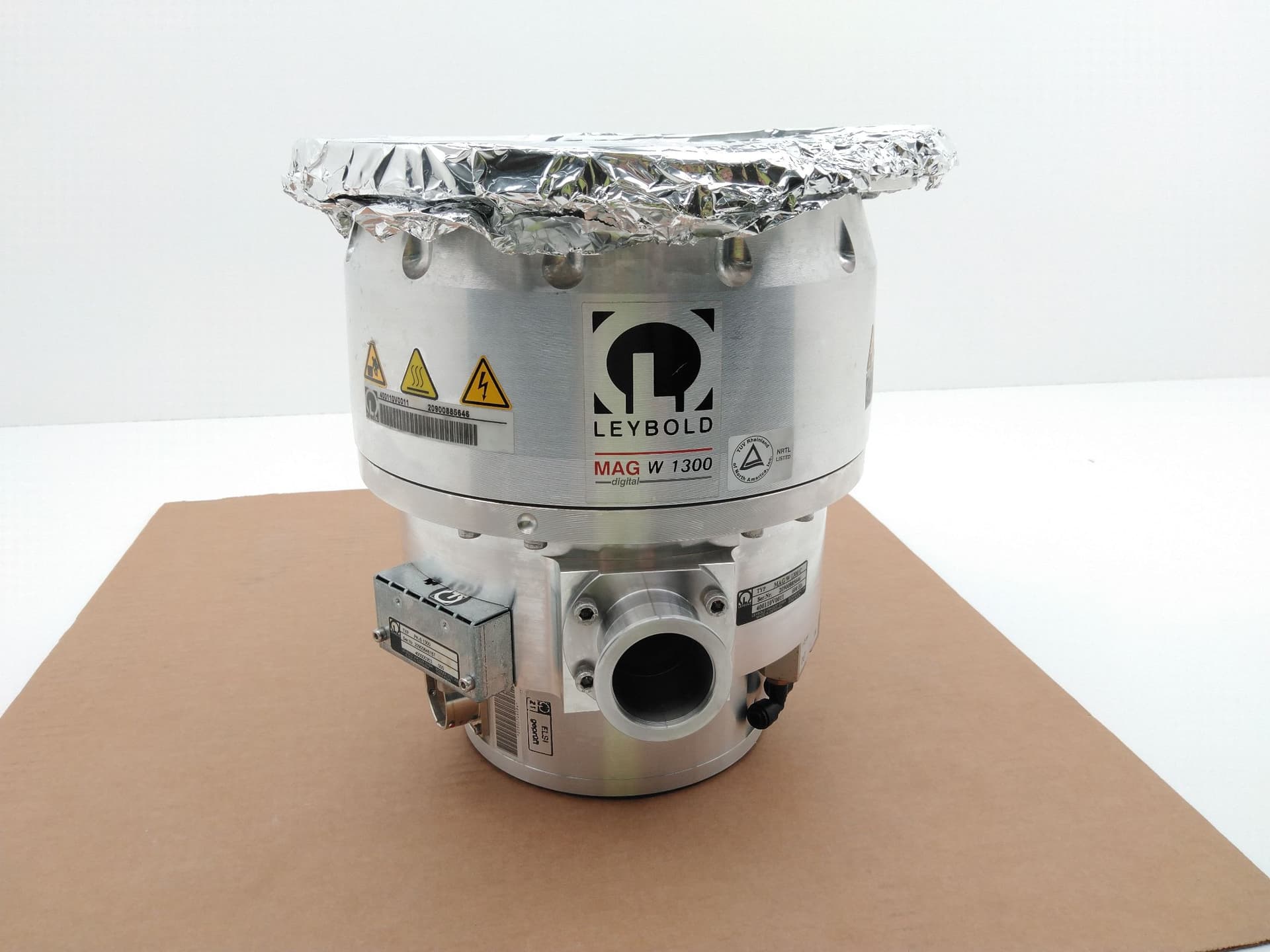 Leybold Mag W 1300 C 400110V0011 Mag lev Turbo pump 200 ISO-F