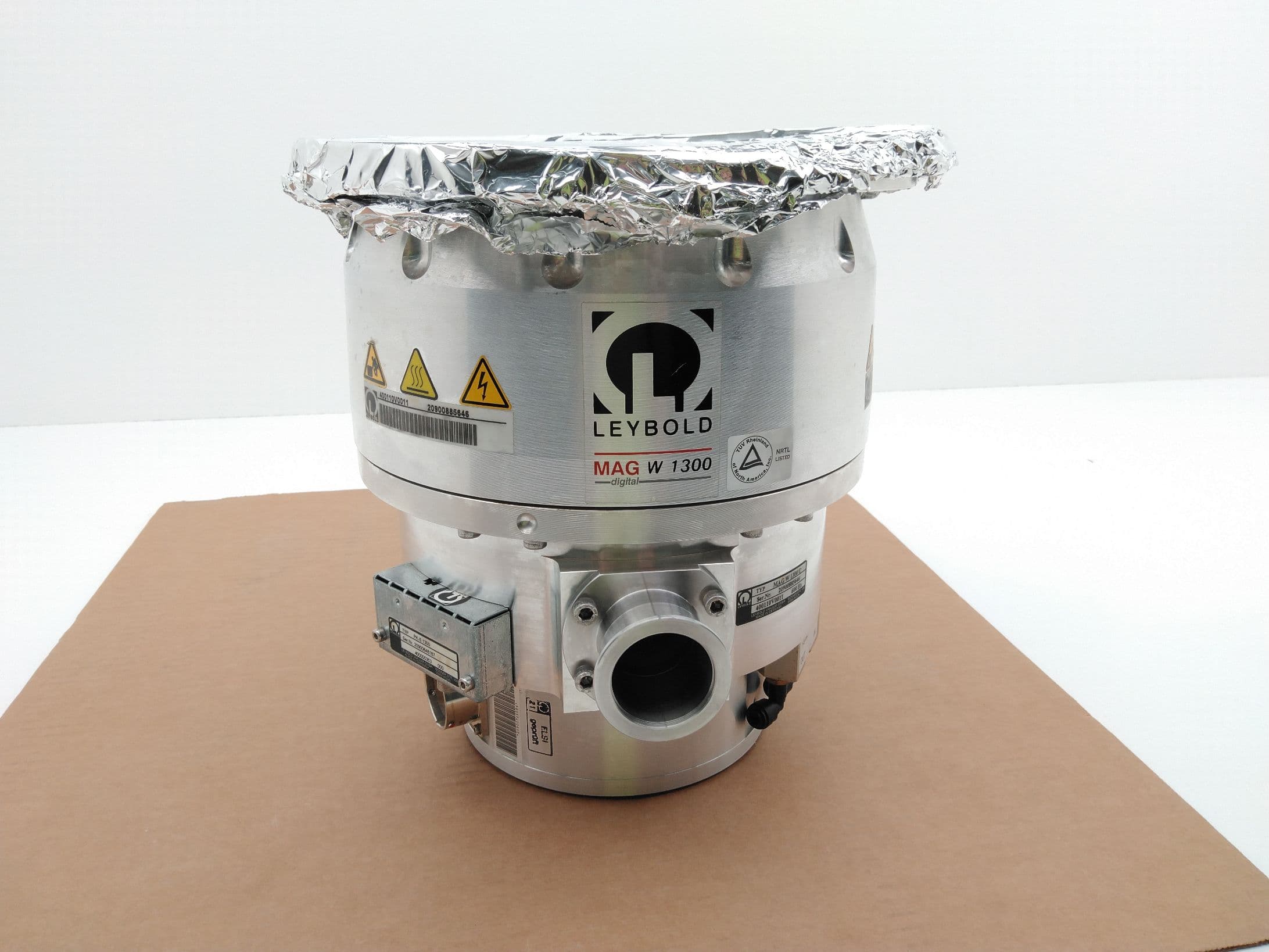 Leybold Mag W 1300 C 400110V0011 Mag lev Turbo pump 200 ISO-F