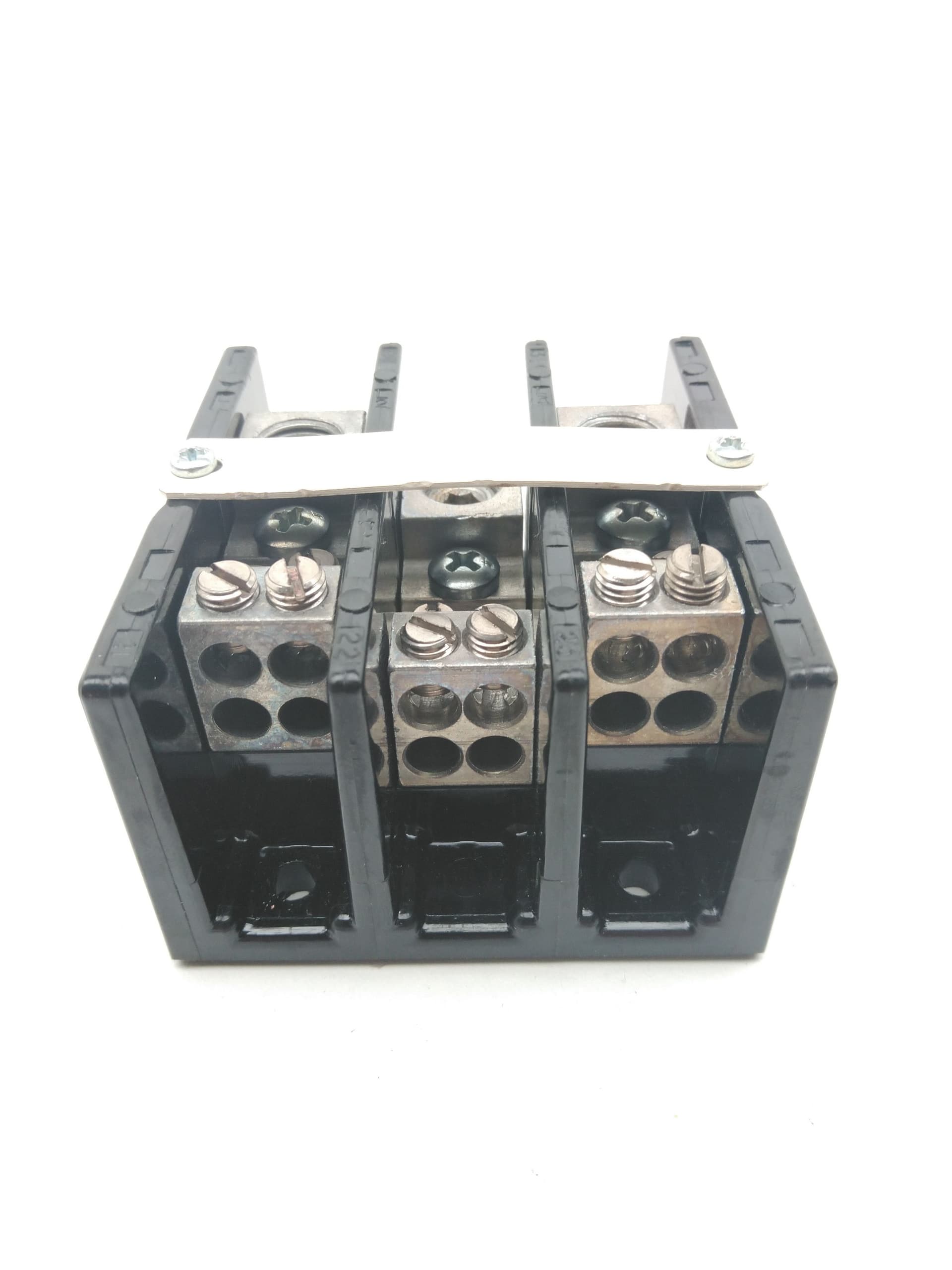 Allen-Bradley 1492-PD3141 Power Distribution Block Ser B 600V, 175A, 3P