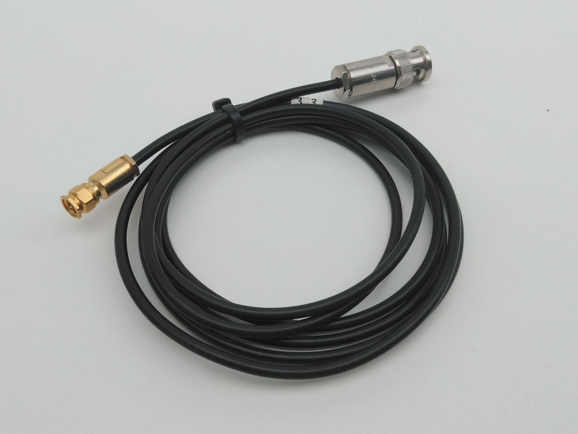 Unbranded Coaxial SMA Male to Triax 2-Lug E3-Code Double Shielded Cable 5FT