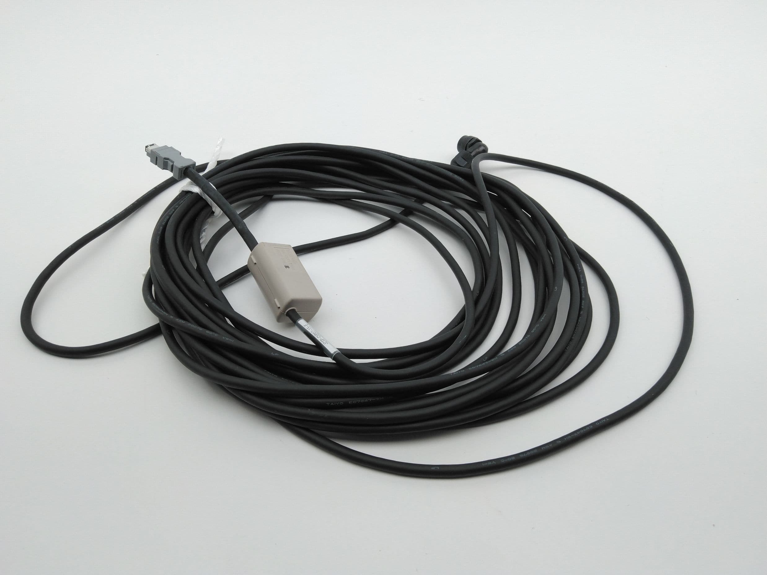 Yaskawa JZSP-CVP07-15-E Servomotor Encoder Cable, 15m