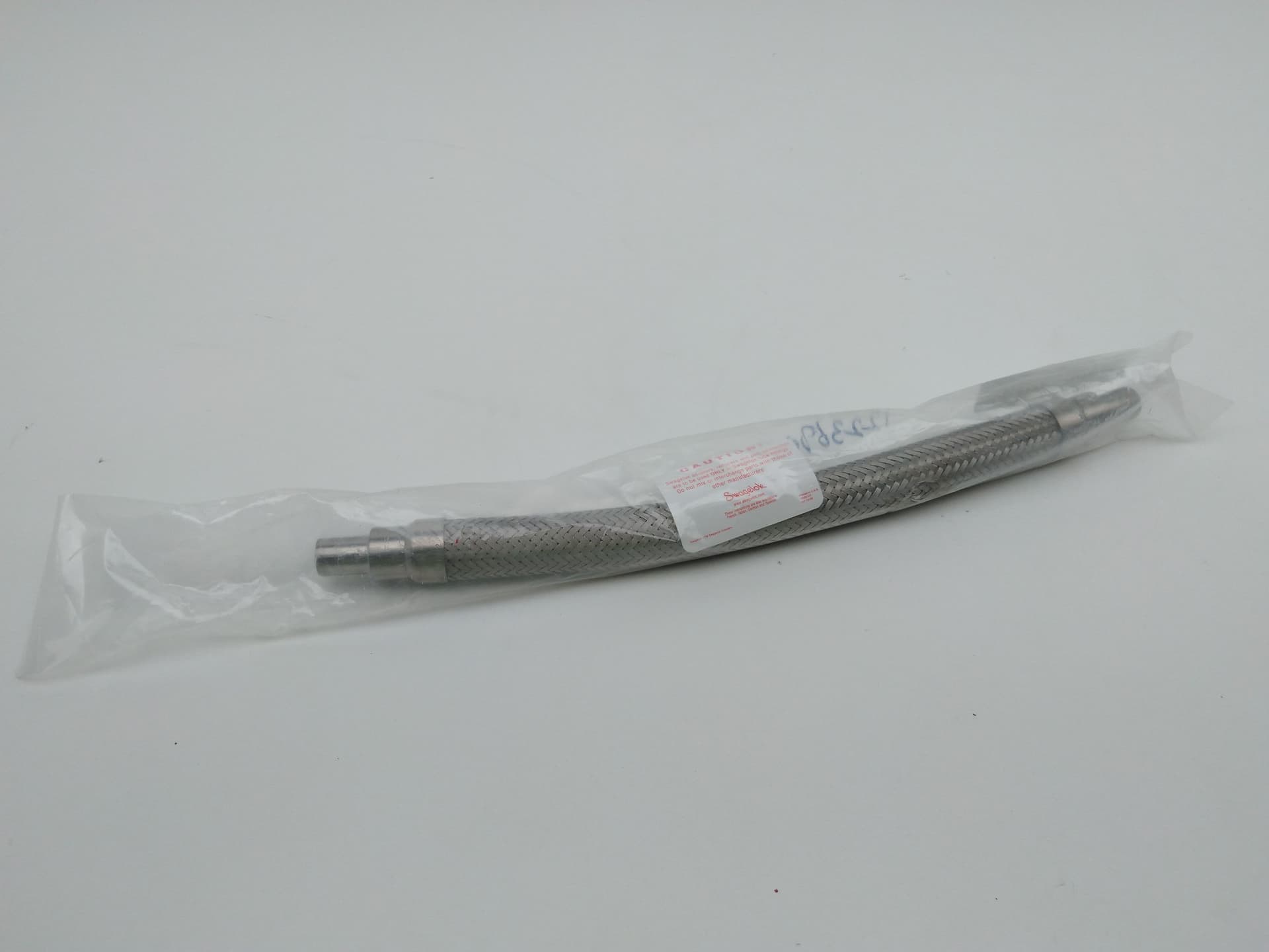 Swagelok SS-FJ12TA12TA12-18 316 SS metal hose 3/4" x18" Swagelok end prep