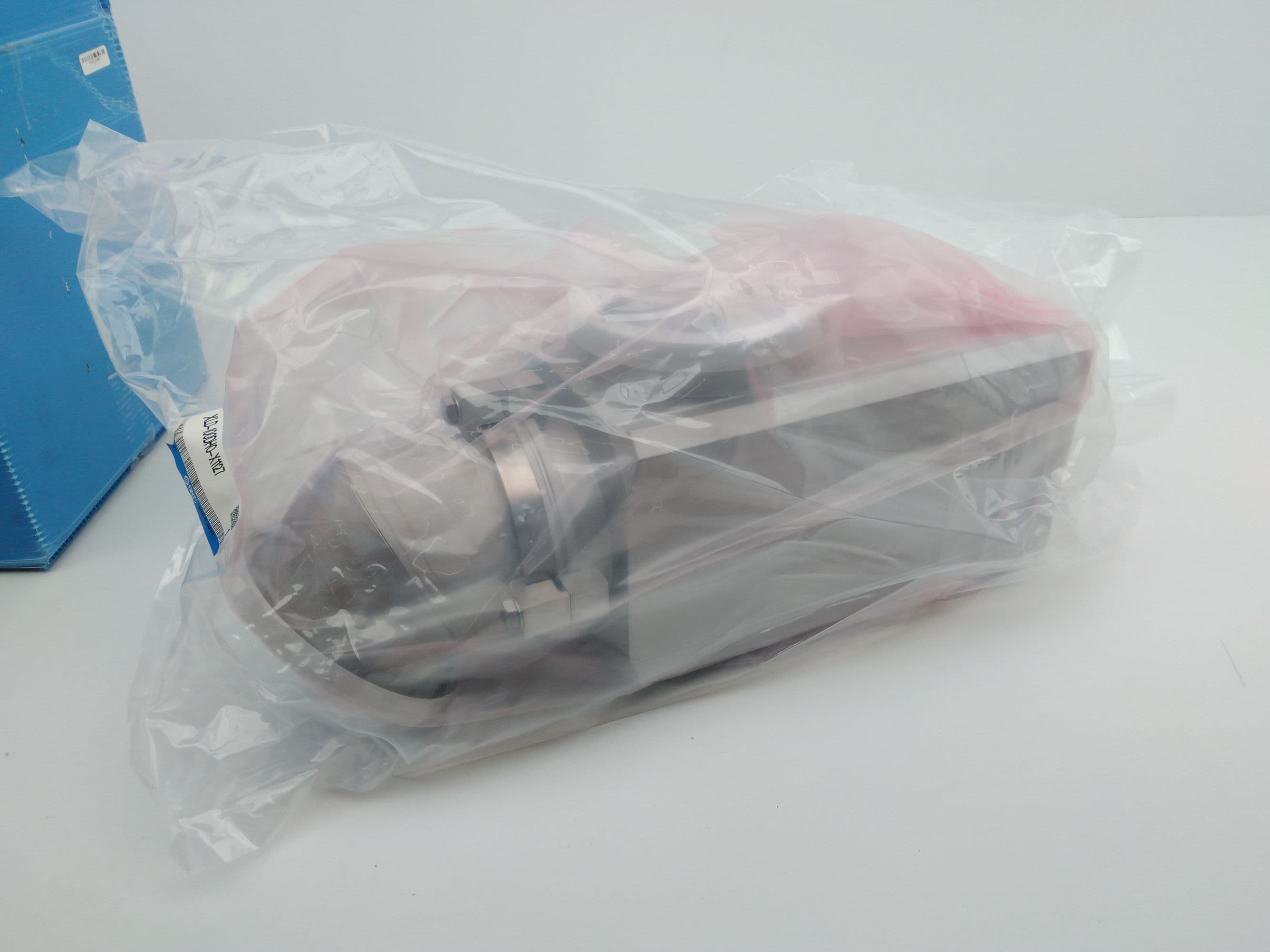 SMC Corporation XLD-100DHO-X1127 High Vacuum L Type Valve