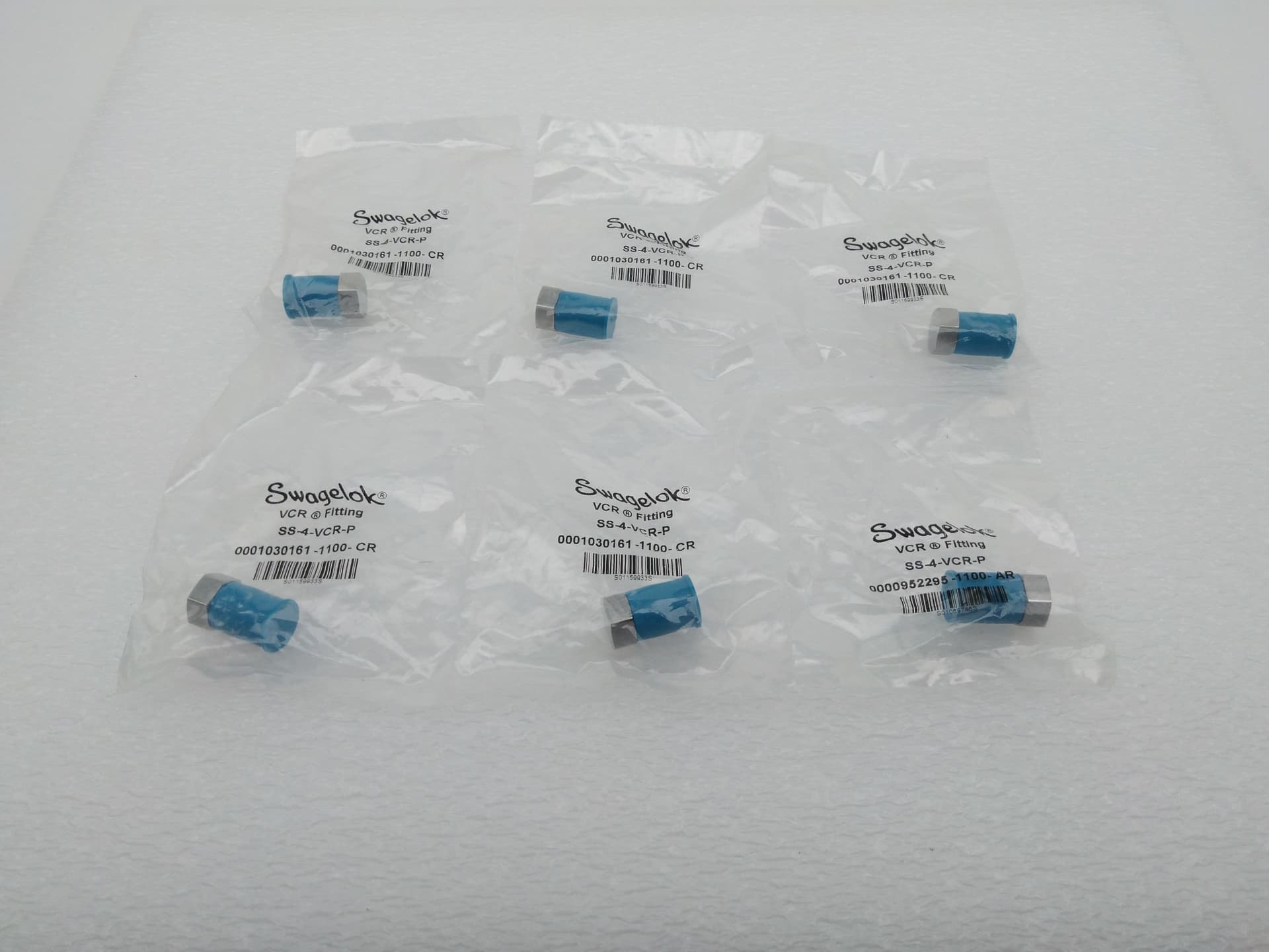 Swagelok SS-4-VCR-P 316 Stainless Steel VCR Face Seal Fitting, Lot of 6