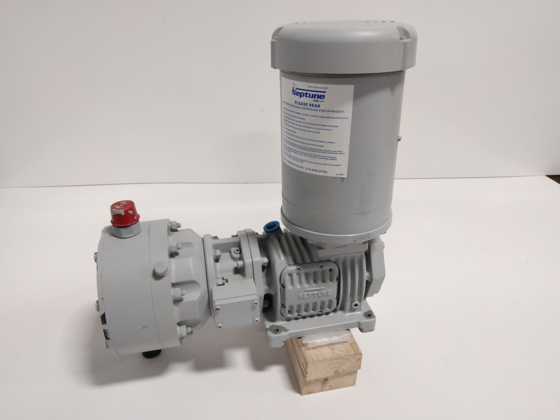 Neptune Chemical Pump Co. MP7100-3N5-12003-T-NA Metering Pump, 24GPH, 100PSI