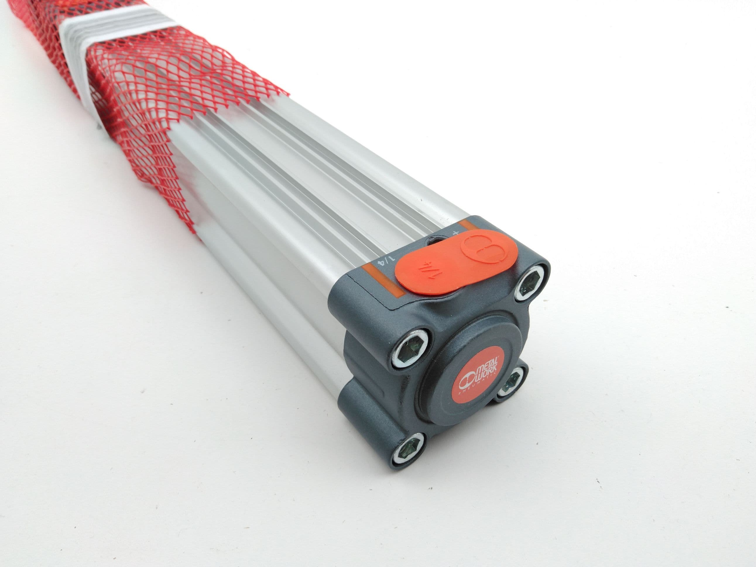 MetalWork Pneumatic (ID) 136500300CN ISO 15552 Series 3 Air Cylinder