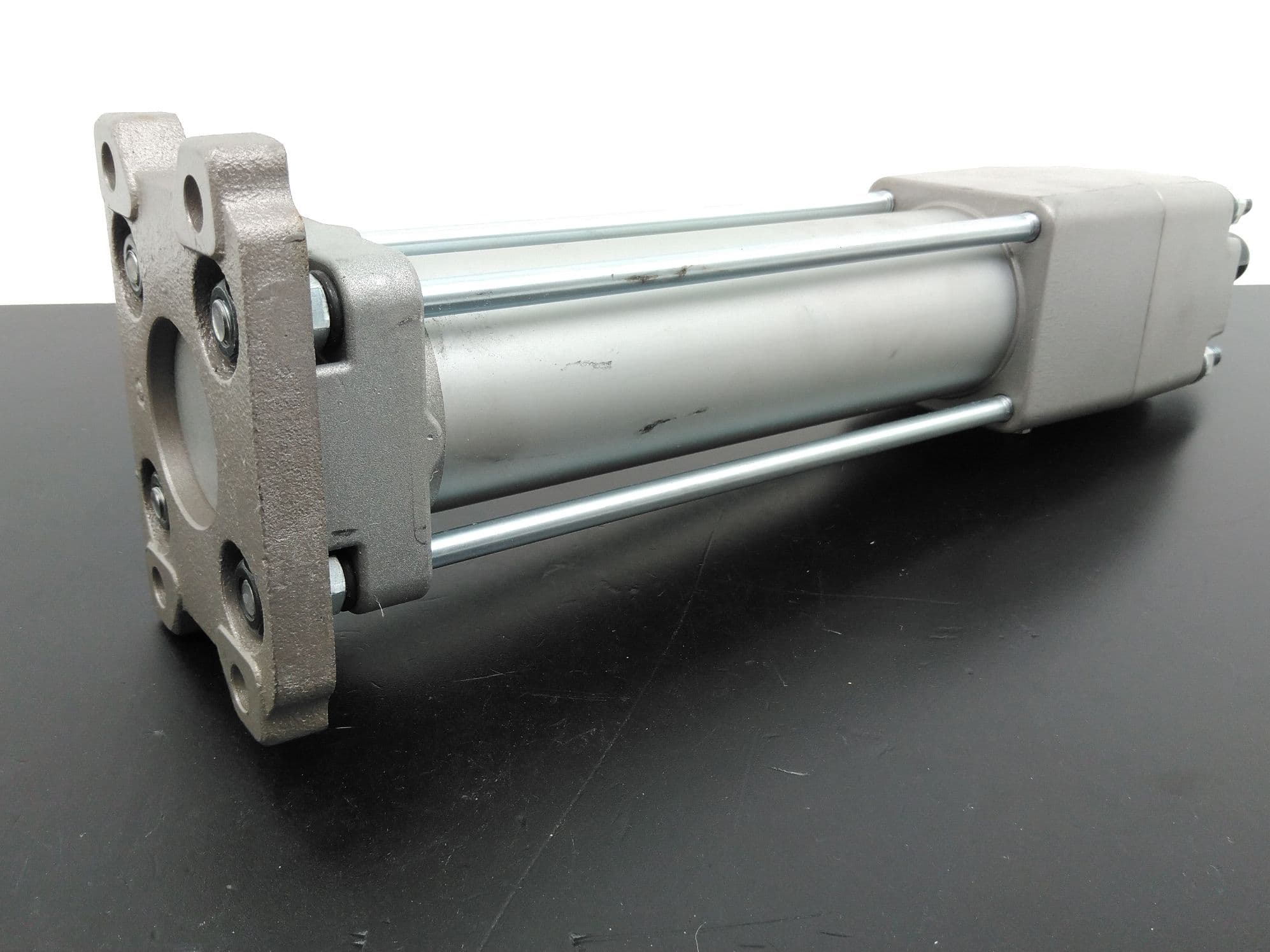 SMC CDNA2G50TN-150-D Tie Rod Cylinder w/ Power Lock 50mm Bore, 150mm Stroke