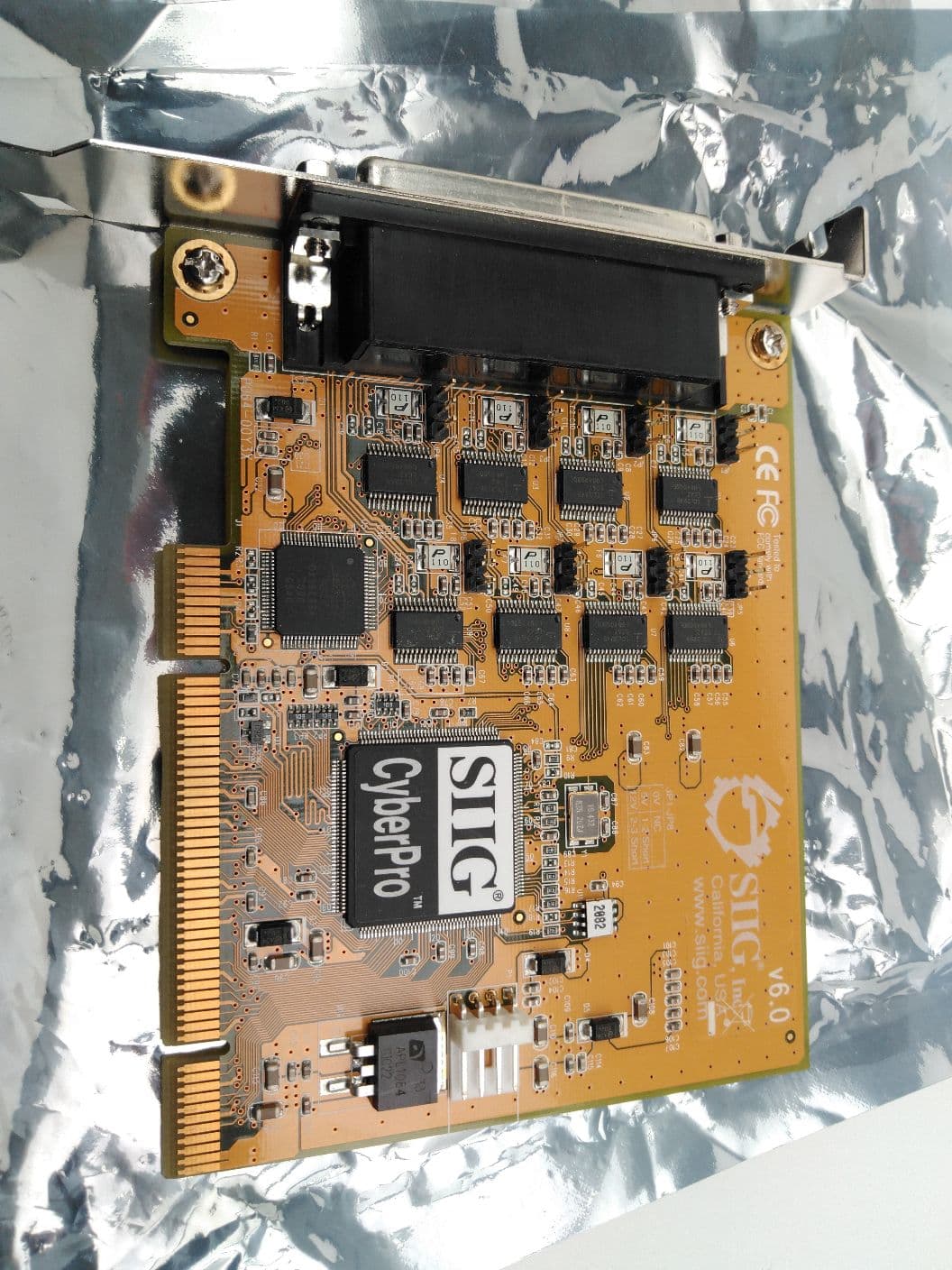 SIIG JJ-P08611-S6 Cyber Pro v6.0 PCI Serial 8000 I/O Card w/ 8 Port Cable