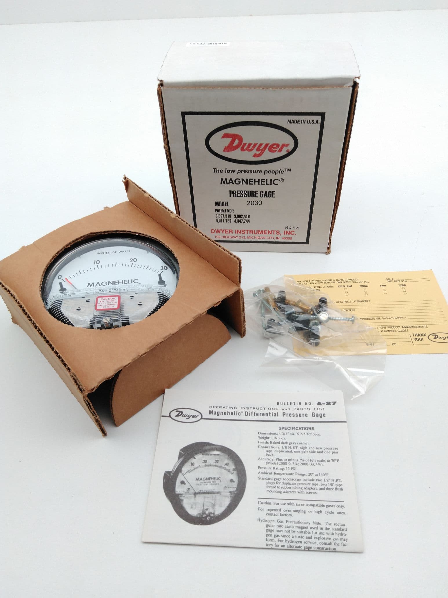 Dwyer 2030 Magnehelic Differential Pressure Gauge 0-30"W.C., Max 15PSI, 1/8"NPT