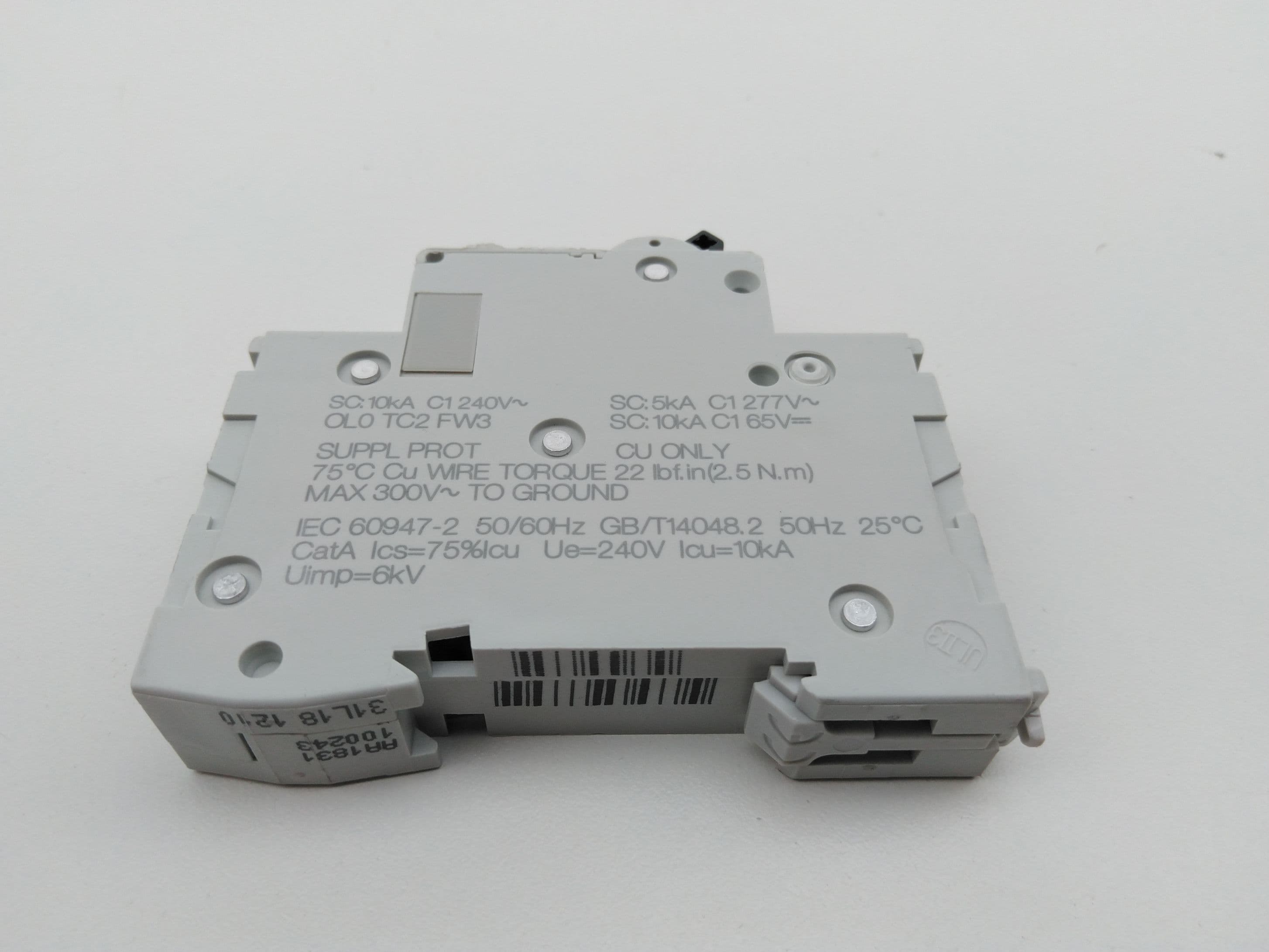 Schneider Electric 24425 Miniature Circuit Breaker Multi 9, C60, 1A, 277VAC