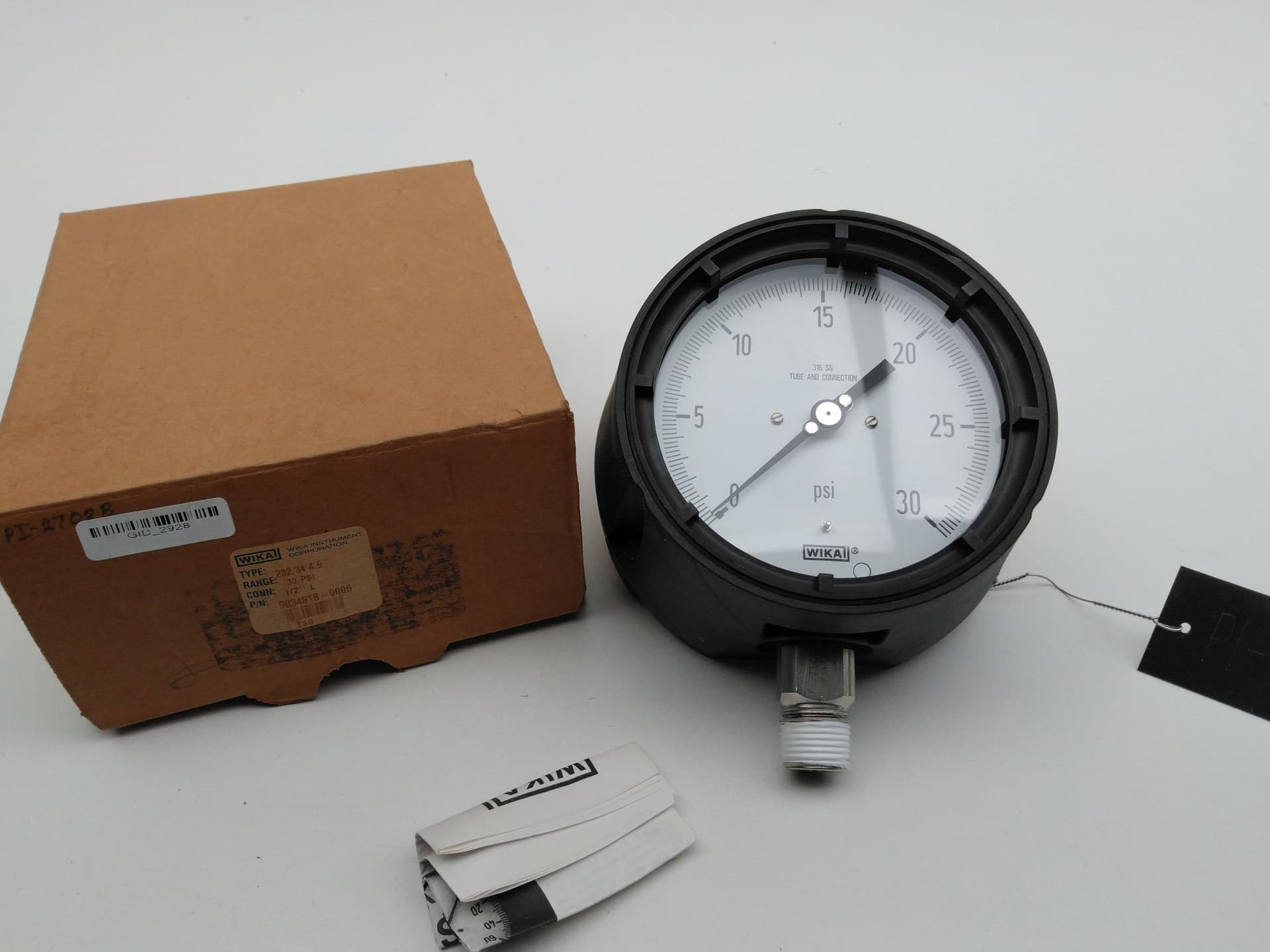 Wika Type 232.34 4.5" P/N 9834818-0006 Pressure Gauge 30PSI, 1/2"NPT, 4.5" Dial