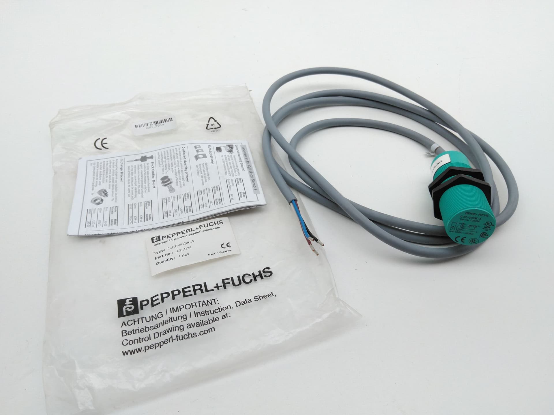 Pepperl+Fuchs CJ10-30GK-A Capacitive sensor