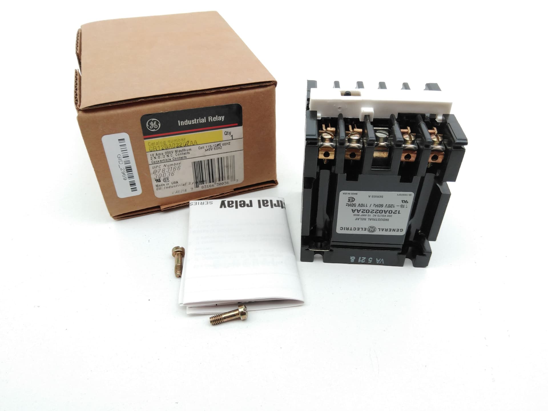 General Electric CR120A02202AA Control Relay 300V 10A Max 120V Coil 2NO 2NC