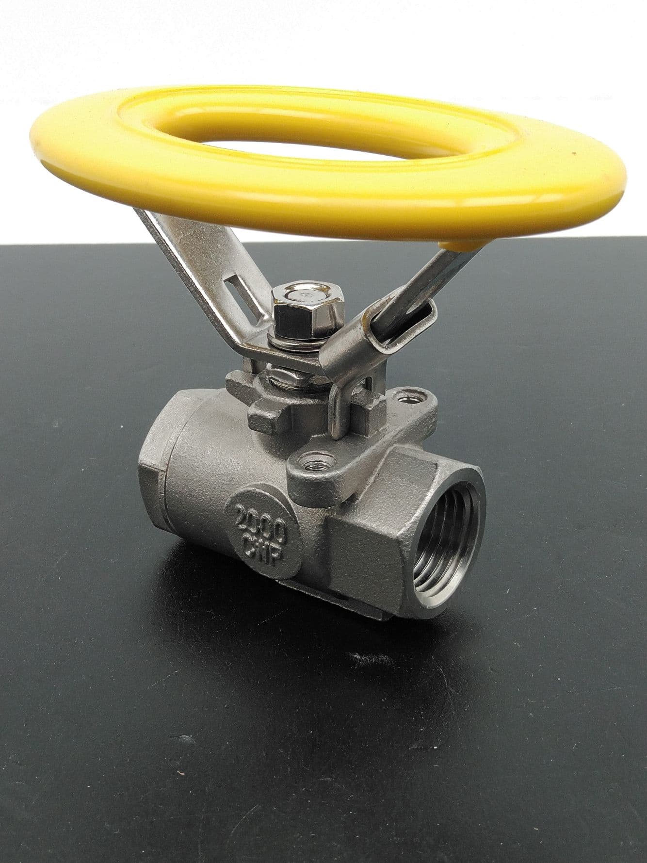 Sharpe 54576 N CF8M 1/2" Ball Valve, SS, 2000CWP, 250WSP
