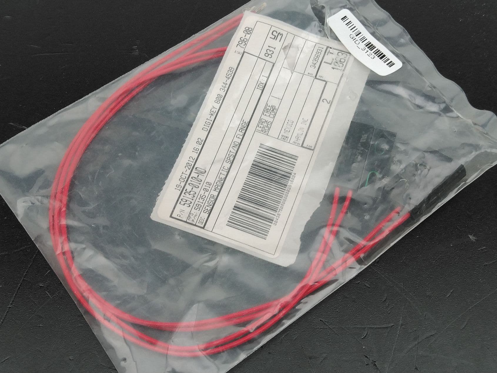 Hamlin 59135-010 Magnetic Reed Switch
