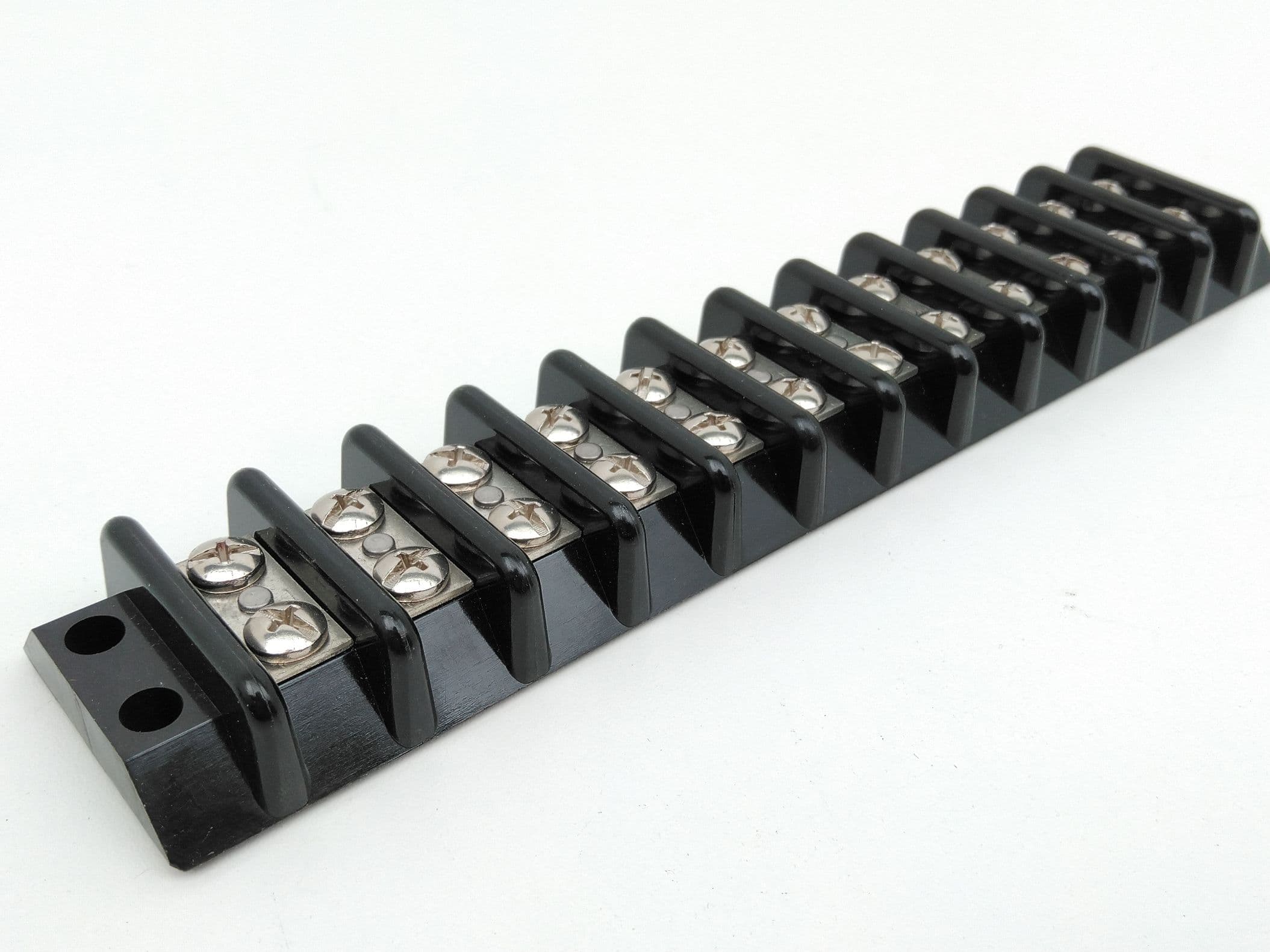 Marathon 312 Panel Mount Terminal block 12 Pole, 2 Row, 30A, 600V, 10-14 AWG